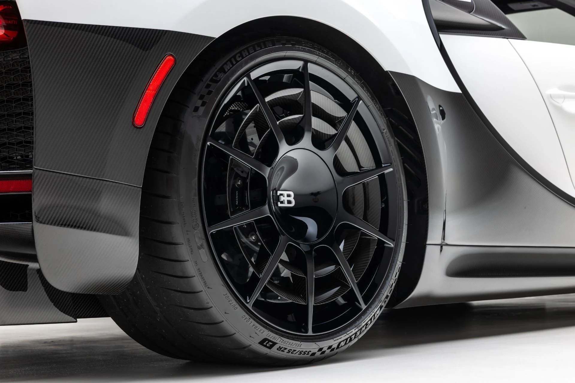 mph089_751211560_11790_p90_l_56abff0f35