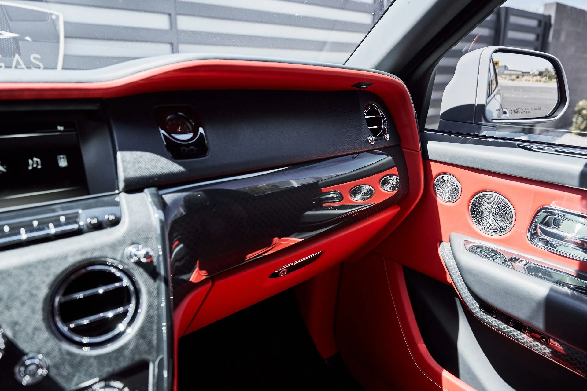 mph089_816898246_Used_2024_Rolls_Royce_Cullinan_Black_Badge_1775871094_bc66351a92