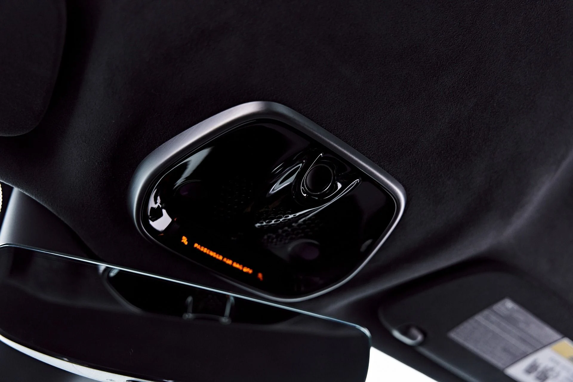 mph089_895708847_Used_2026_Mc_Laren_Artura_Vision_1777507599_ad5936bf40