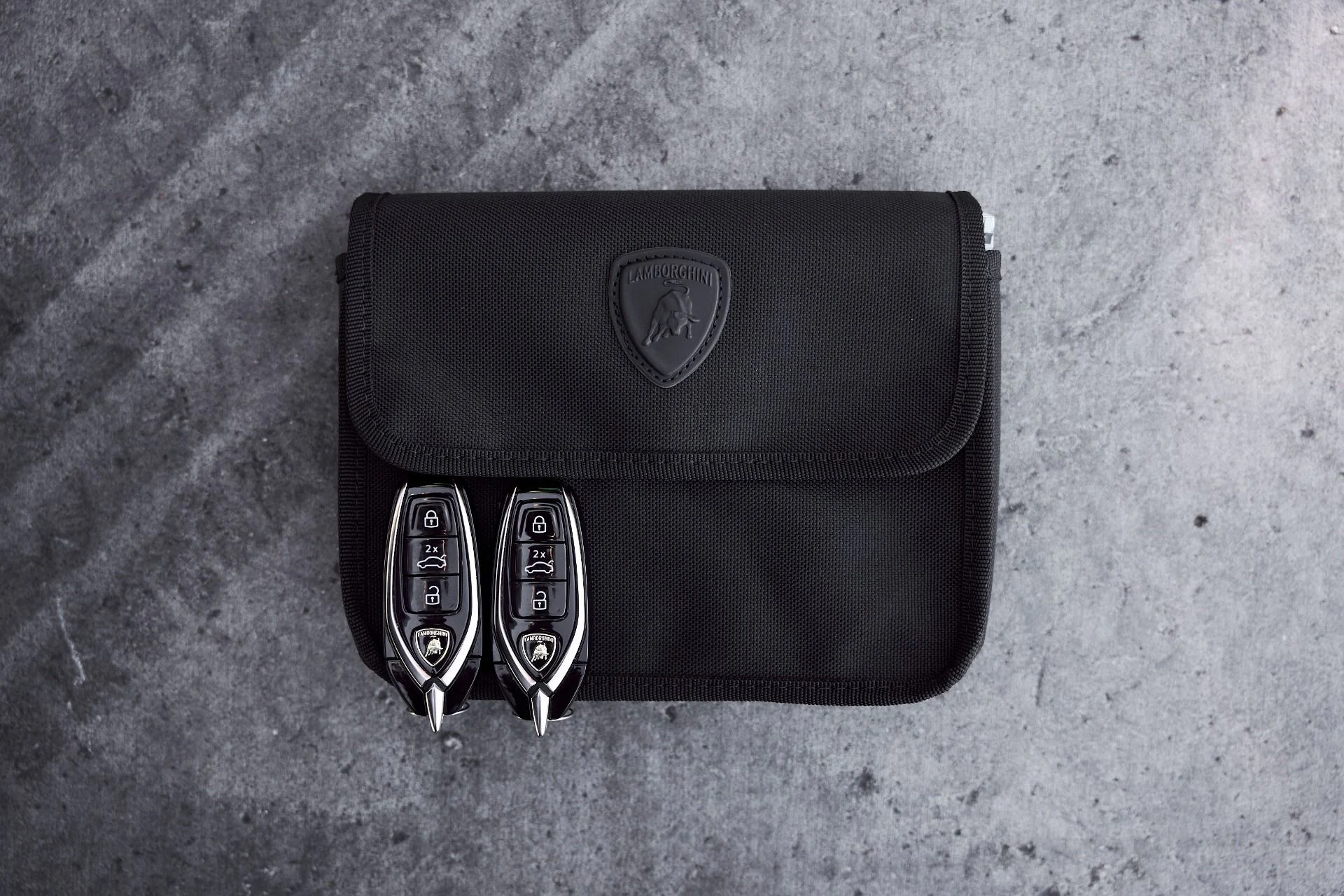 mph090_1124062893_Used_2024_Lamborghini_Urus_Performante_1773968415_167a29d243