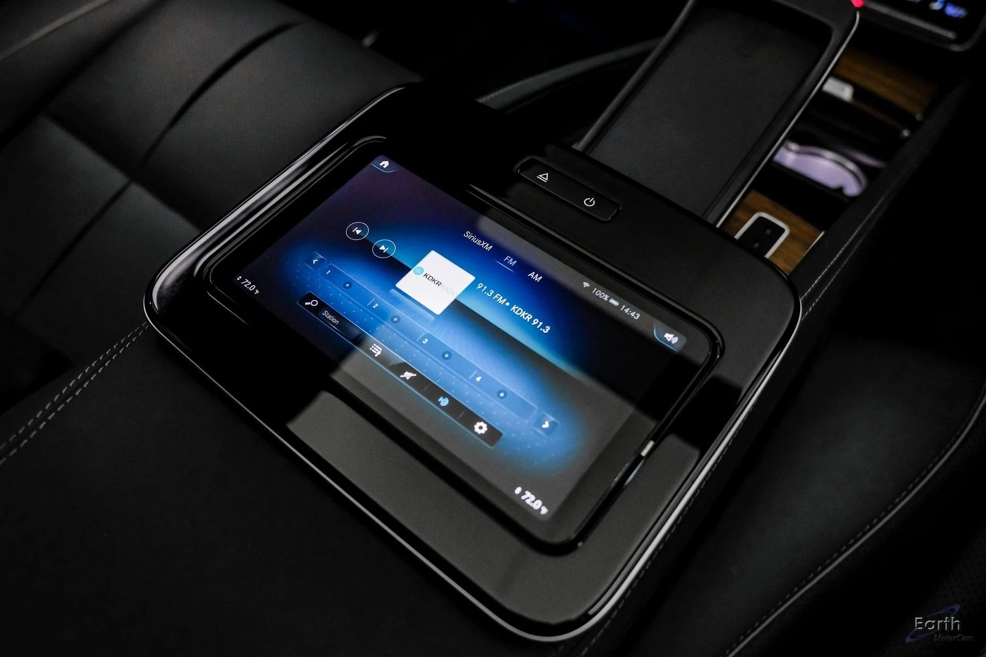 mph090_1150366379_fbd5cf1dafad5c53a16fc6cf07ac3d92x_427afe3fdc