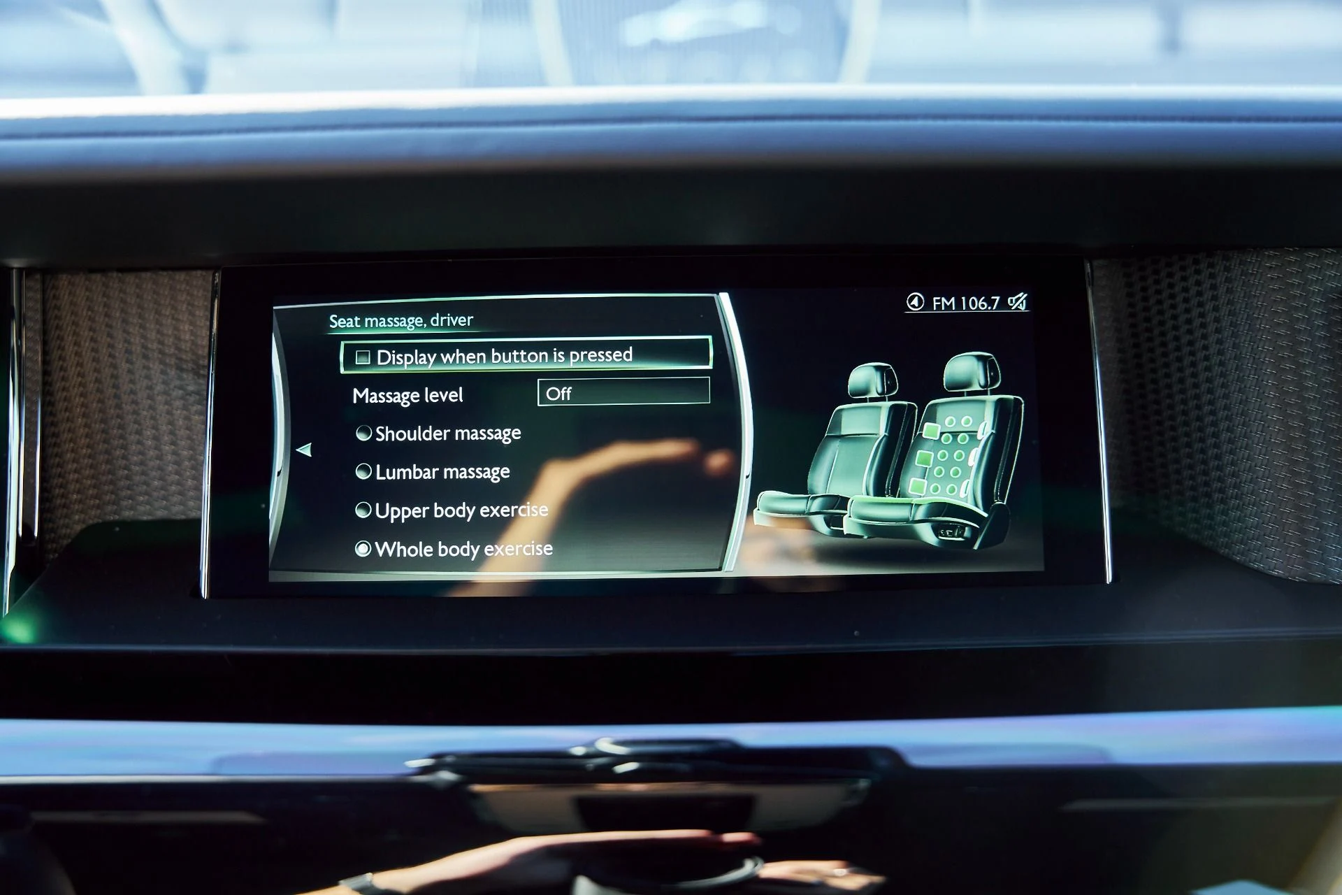 mph090_1285980497_Used_2024_Rolls_Royce_Phantom_Base_1770700192_7cf0a420d2