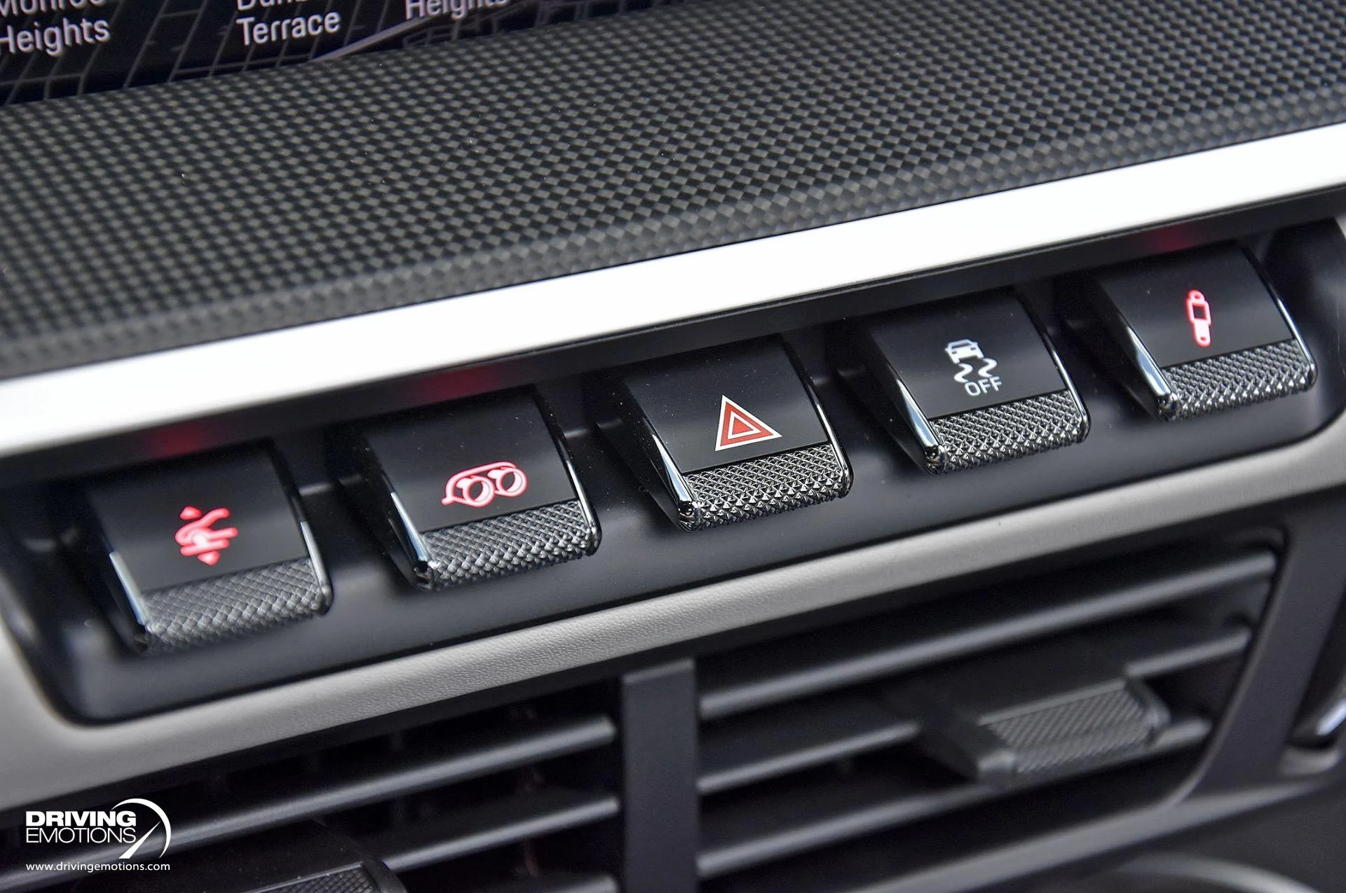 mph090_1351151218_898_p91_l_4a2b5caff5