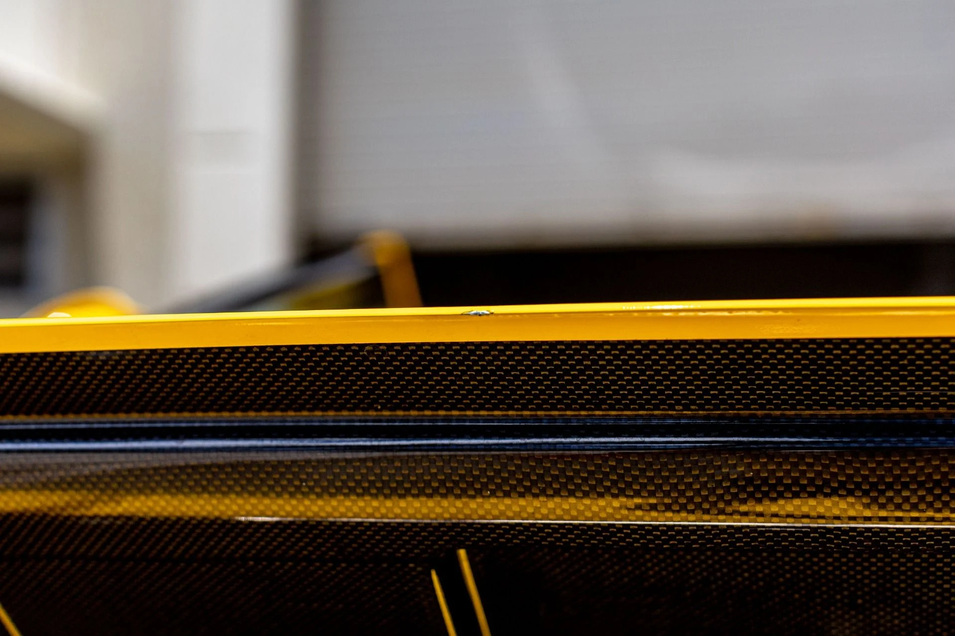 mph090_1585567016_Used_2001_Lamborghini_Diablo_VT_IMMACULATE_CONDITION_W_EXTENSIVE_CARBON_19_K_SERVICE_PERFORMED_1659125270_73b5023641