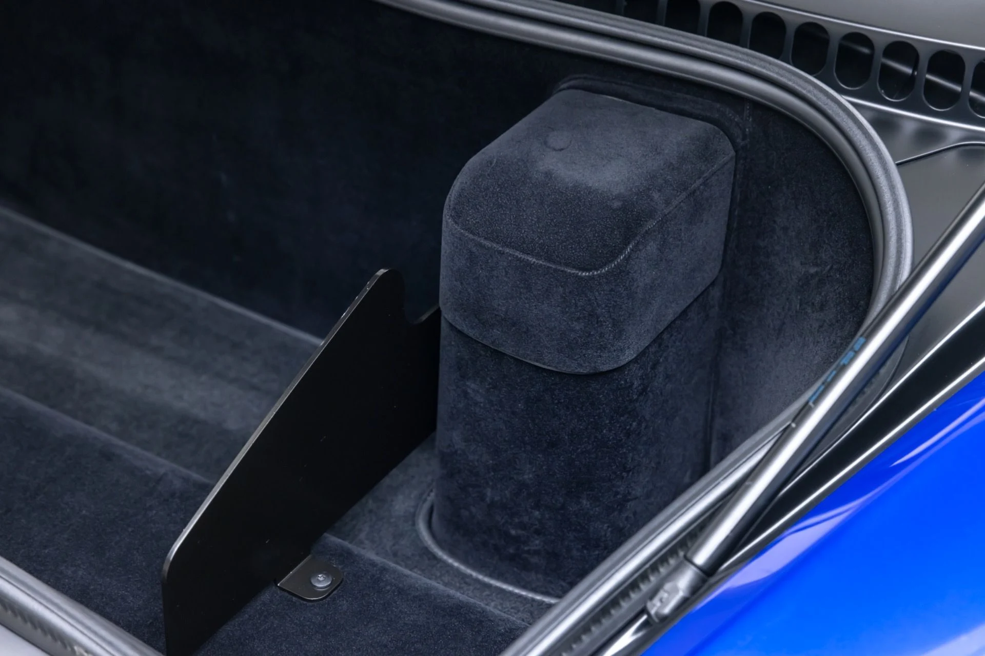 mph090_1592351599_13249_p91_l_48be73b19b