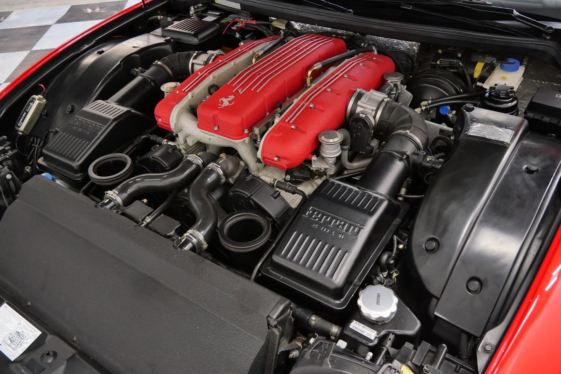 mph090_1790297173_Used_2005_Ferrari_575_Superamerica_2024_Belt_Service_Fiorano_Handling_Package_1769812853_1343af51bf