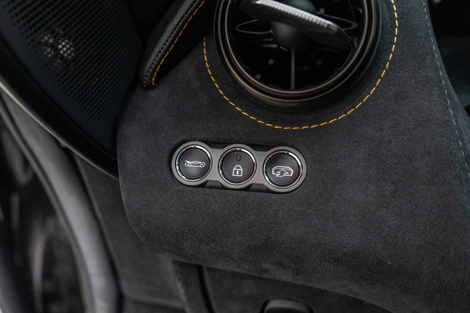 mph090_2080396964_6b4ac9c749_1280_f539d0a503