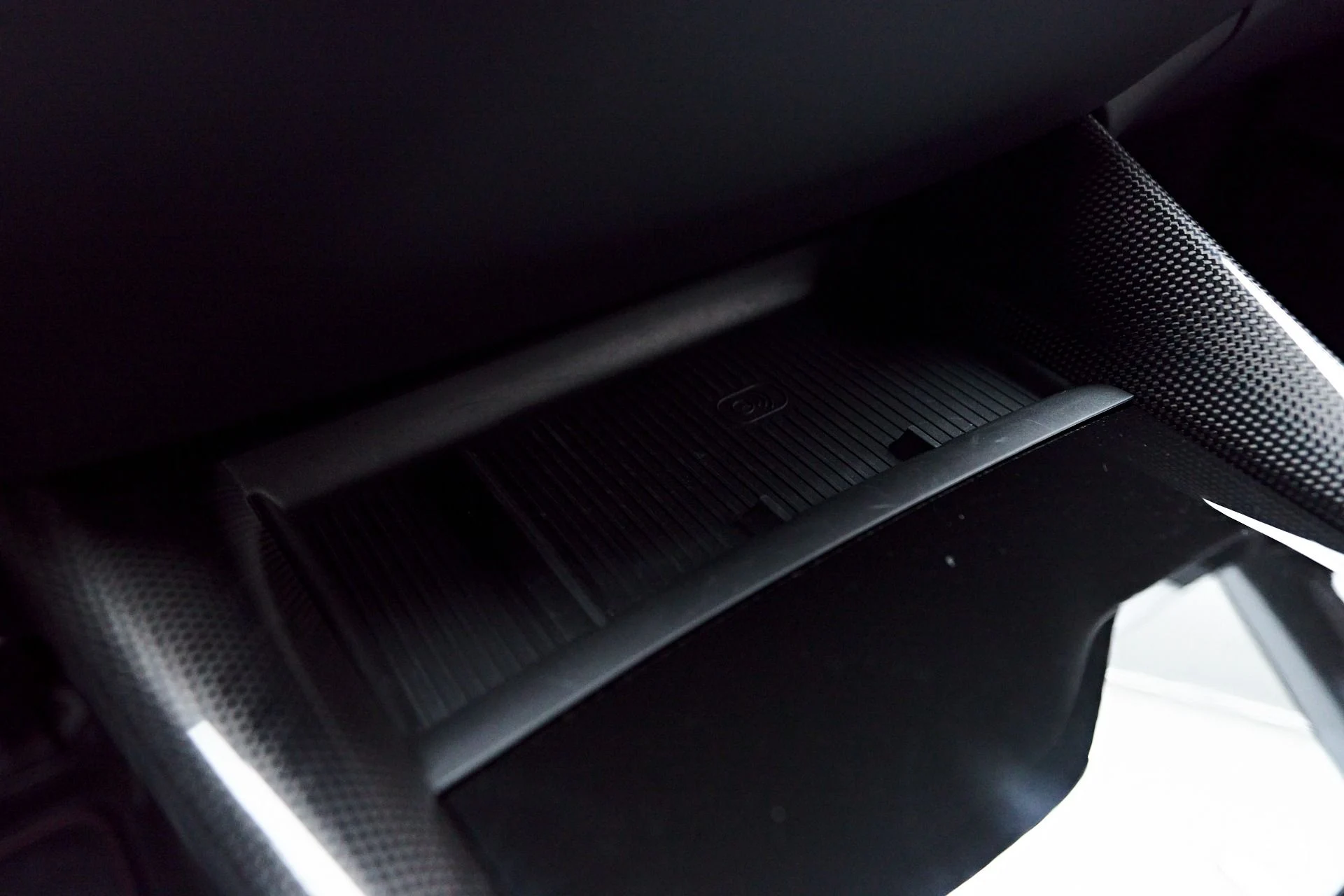 mph090_2241341135_Used_2024_Ferrari_Purosangue_Base_1757201217_0eac599fda