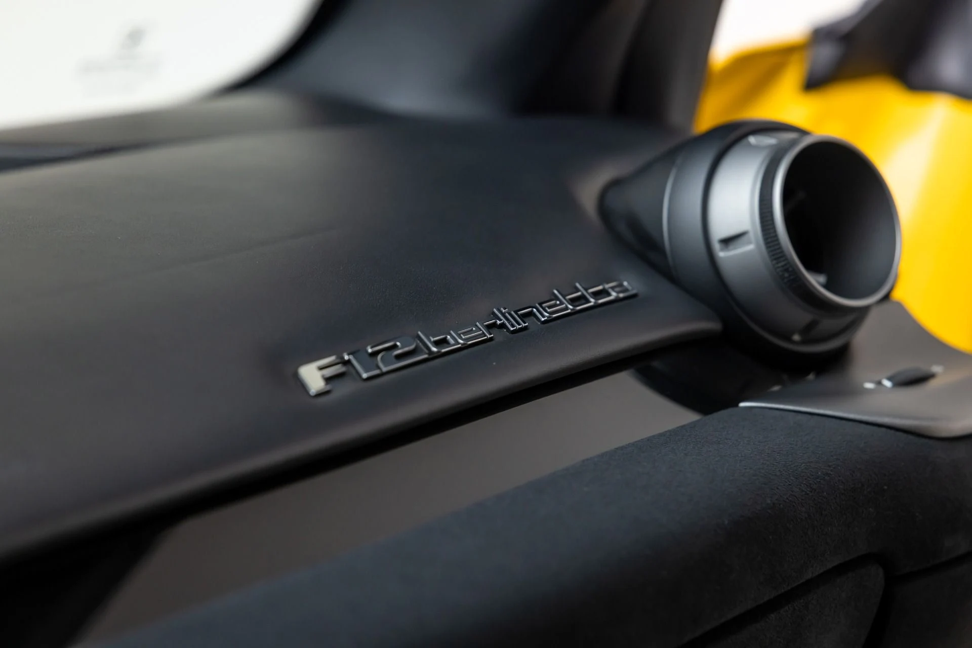 mph090_2364605075_Used_2014_Ferrari_F12berlinetta_1766171664_8520c1699c