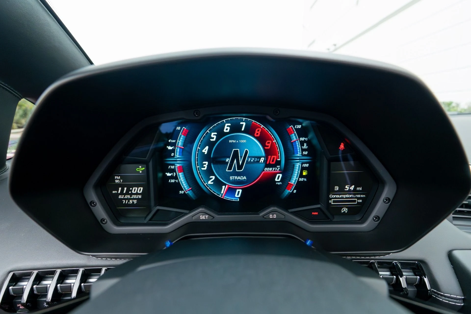 mph090_2379303080_Used_2018_Lamborghini_Aventador_Roadster_LP_740_4_S_1770343052_87beb27393