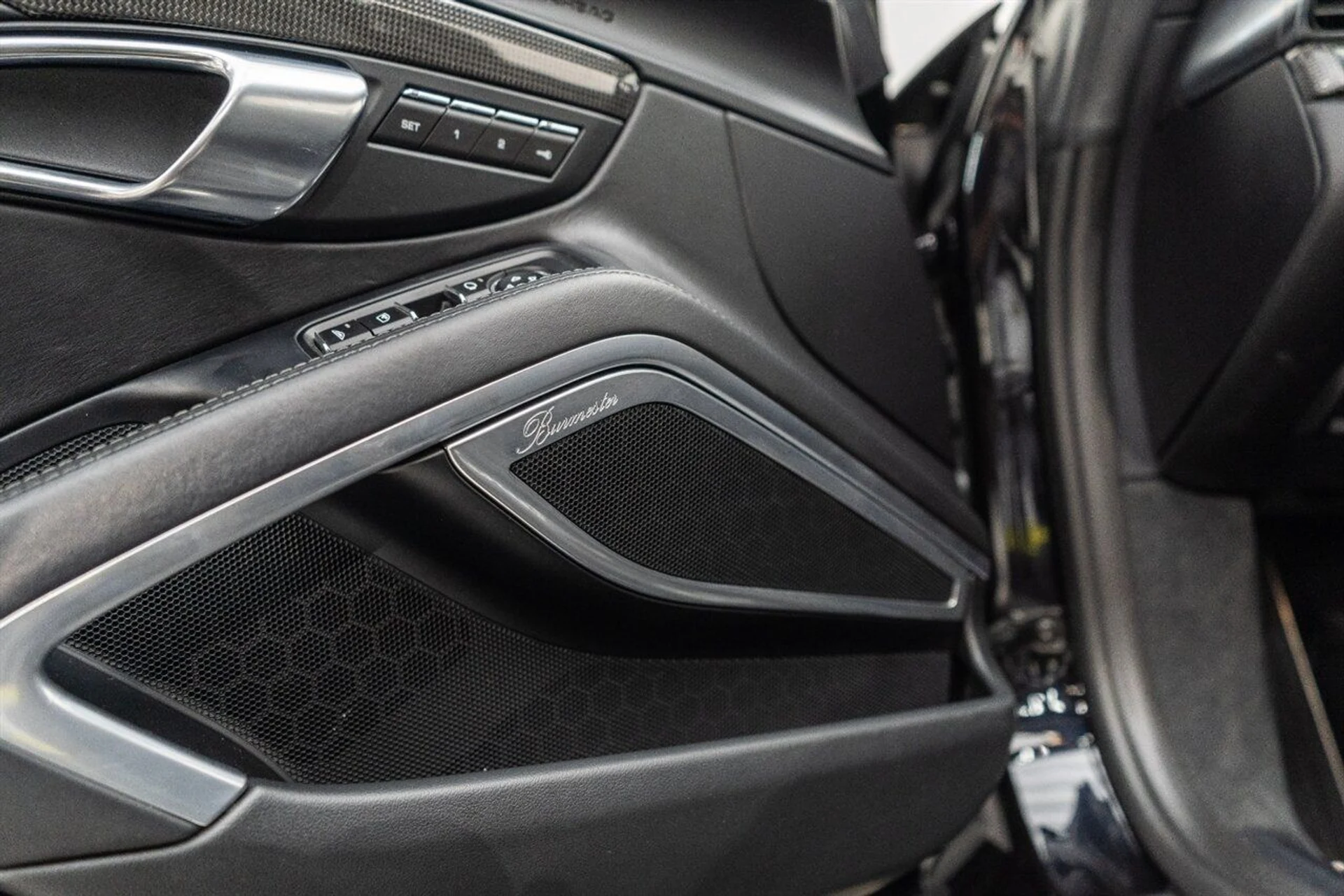 mph090_2448817036_a3fc276486_1280_c72a4c57af