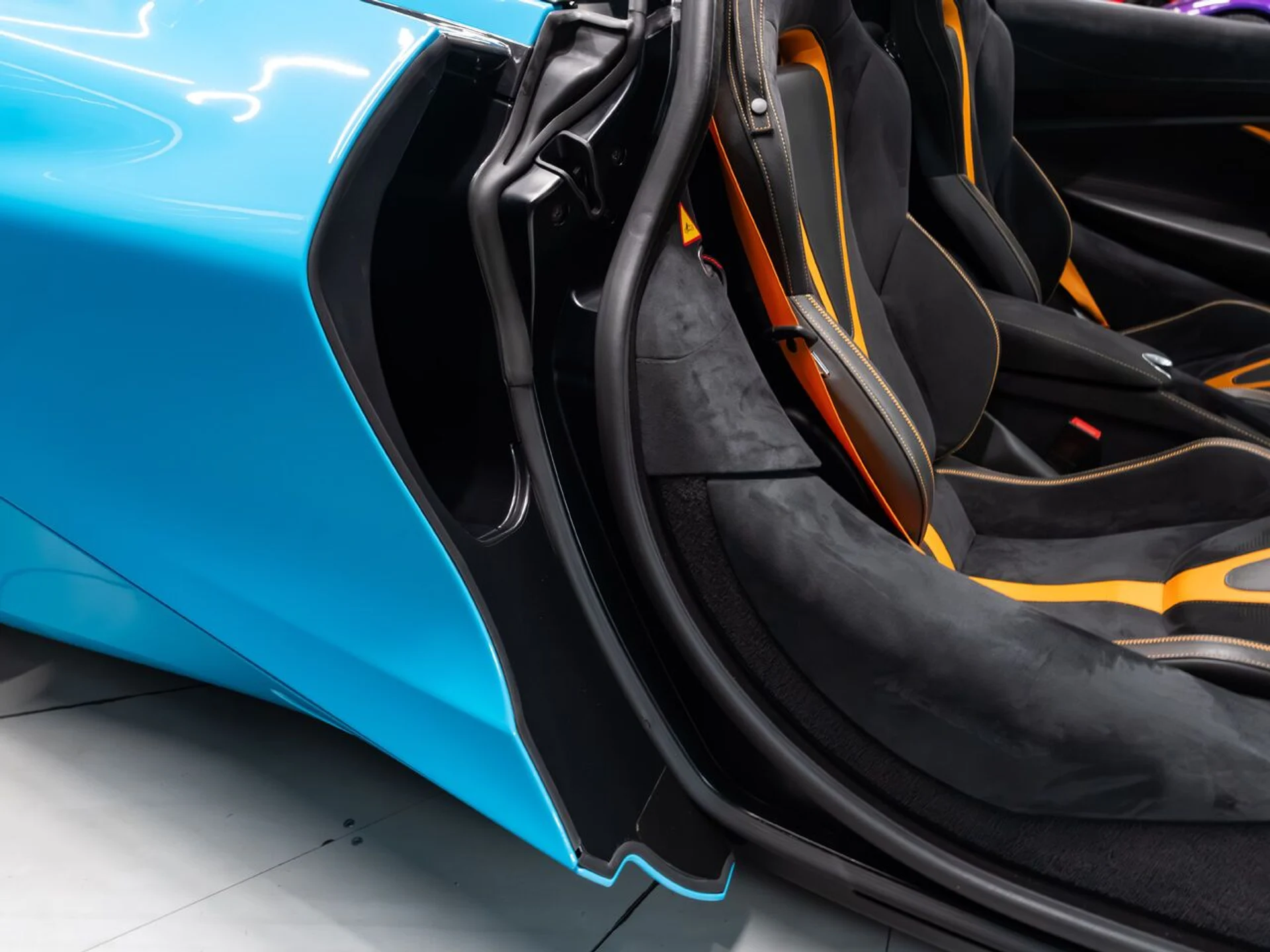 mph090_2800506002_mclaren_720s_2018_7446b71998