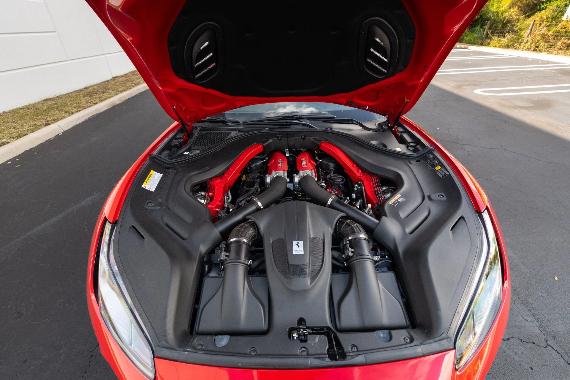 mph090_2801985900_Used_2023_Ferrari_Portofino_M_1770869852_22048b39b3