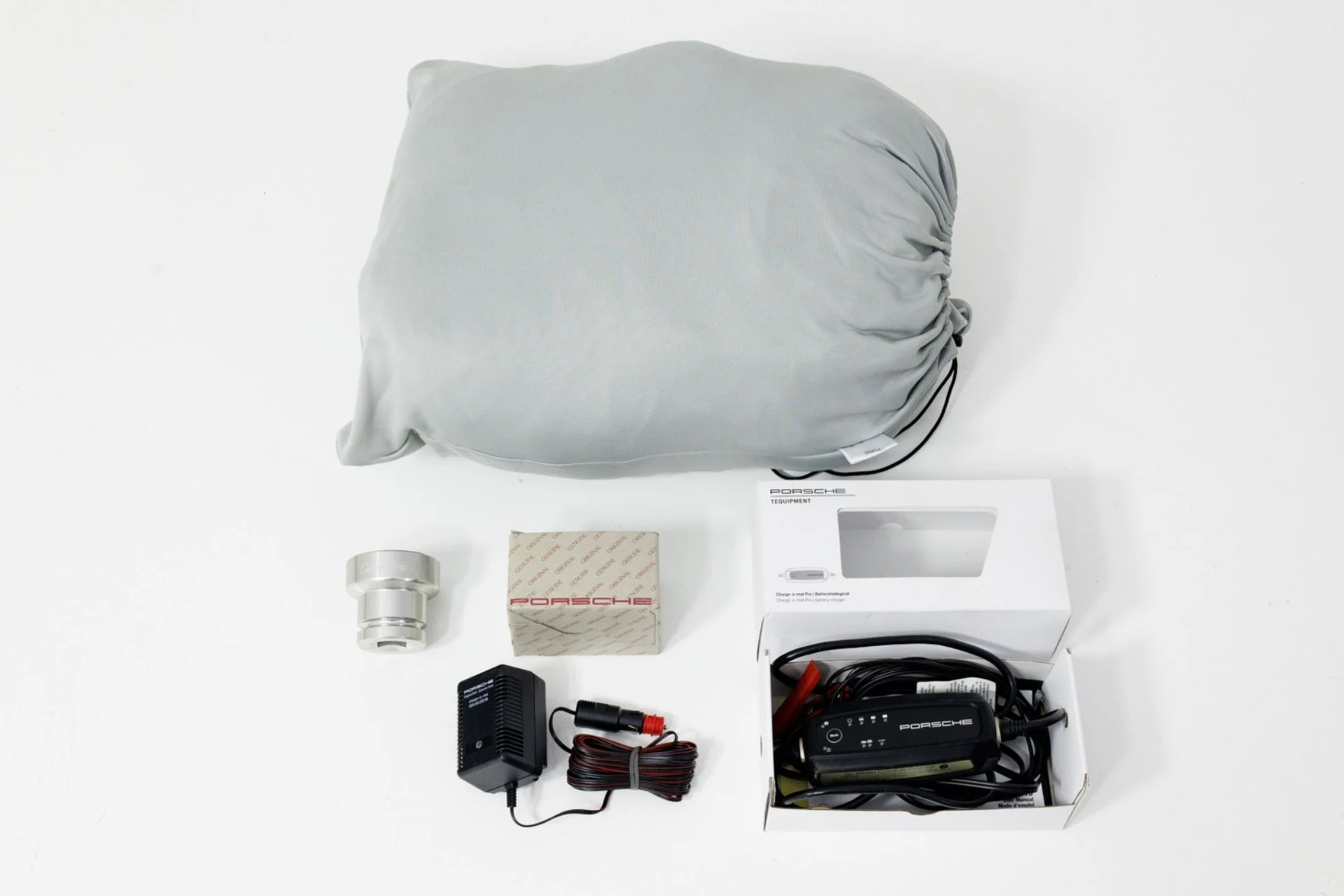 mph090_298444270_Used_2004_Porsche_Carrera_GT_1780937853_0dffc938ae