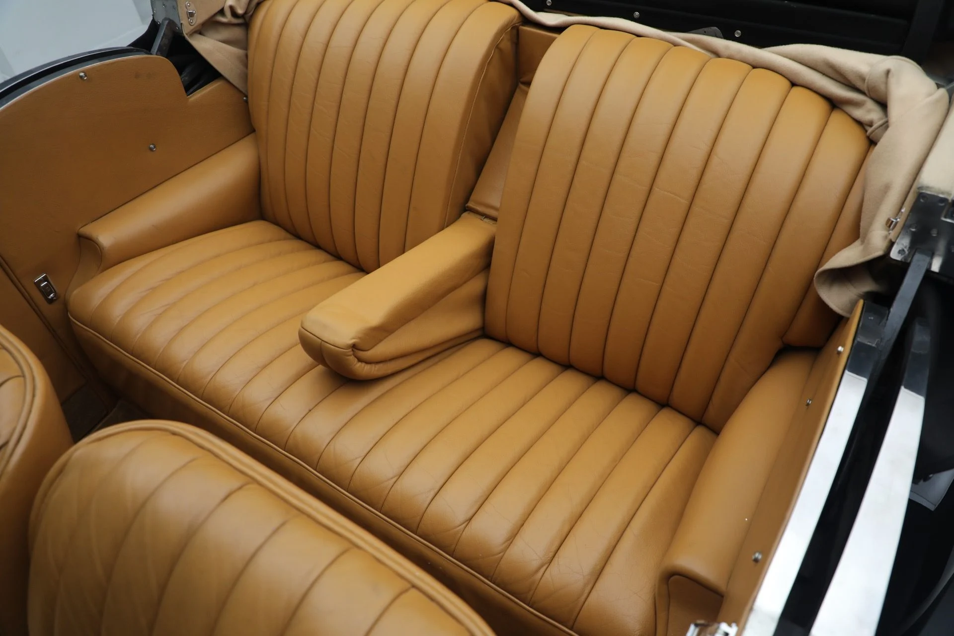 mph090_3043094186_Used_1933_Rolls_Royce_Phantom_II_Continental_ab79eac541