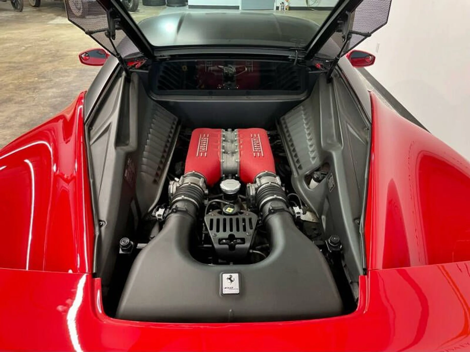 mph090_3112991800_2012_ferrari_458_italia_base_2dr_coupe_9edff2849c