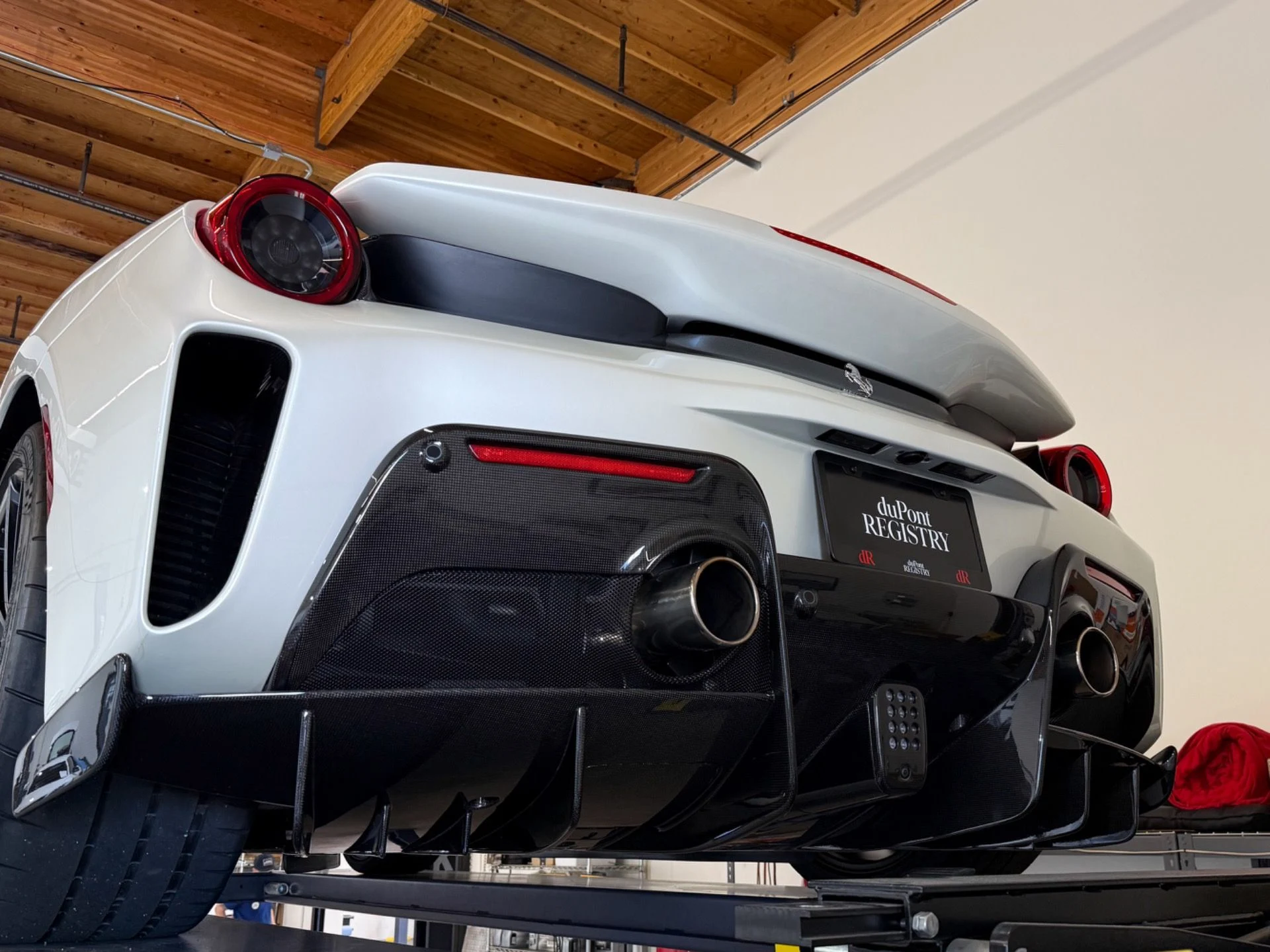 mph090_3221702823_Used_2020_Ferrari_488_Pista_1779400782_2367feda99