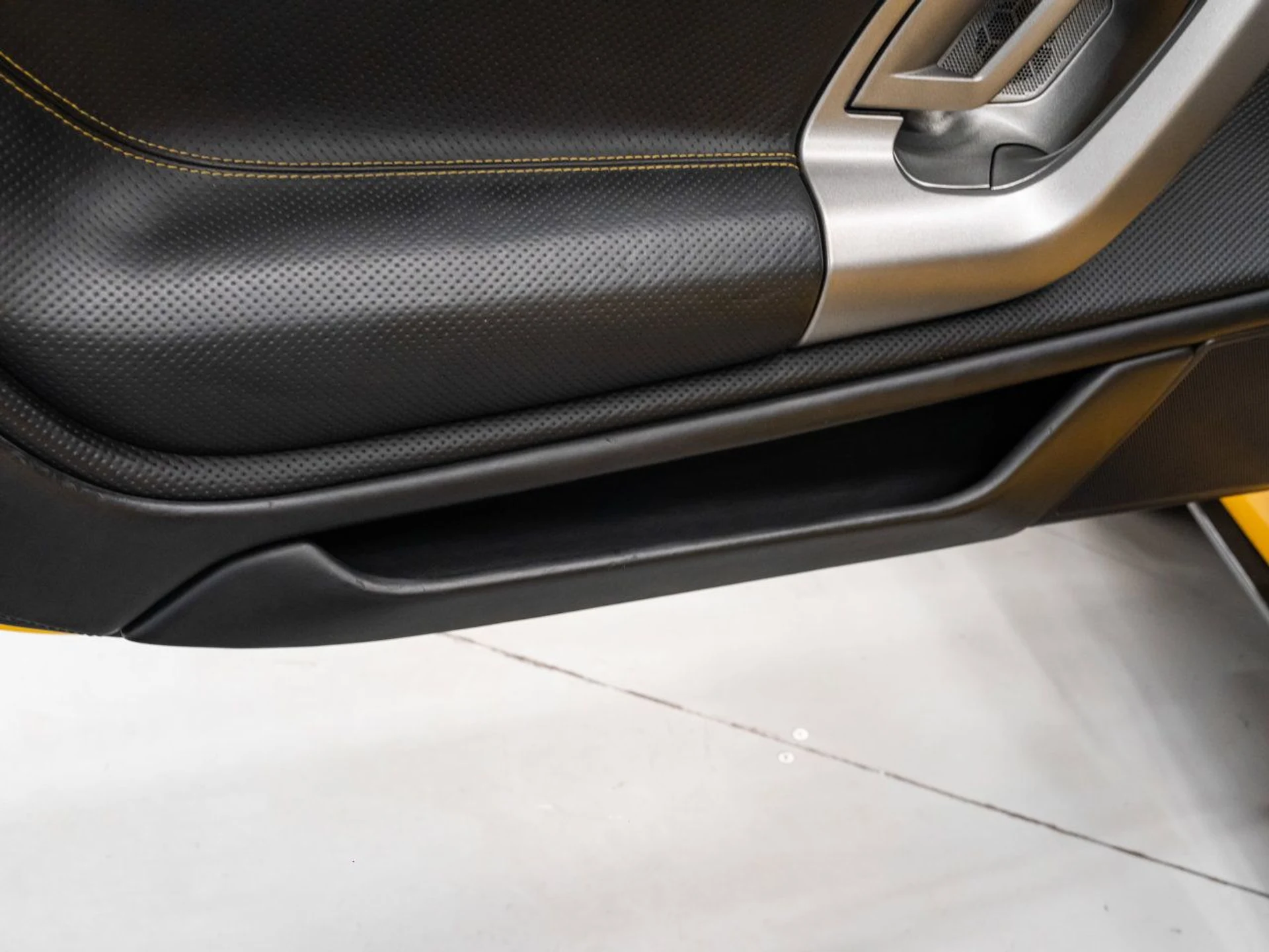 mph090_3275554027_lamborghini_gallardo_2006_25eac901e5