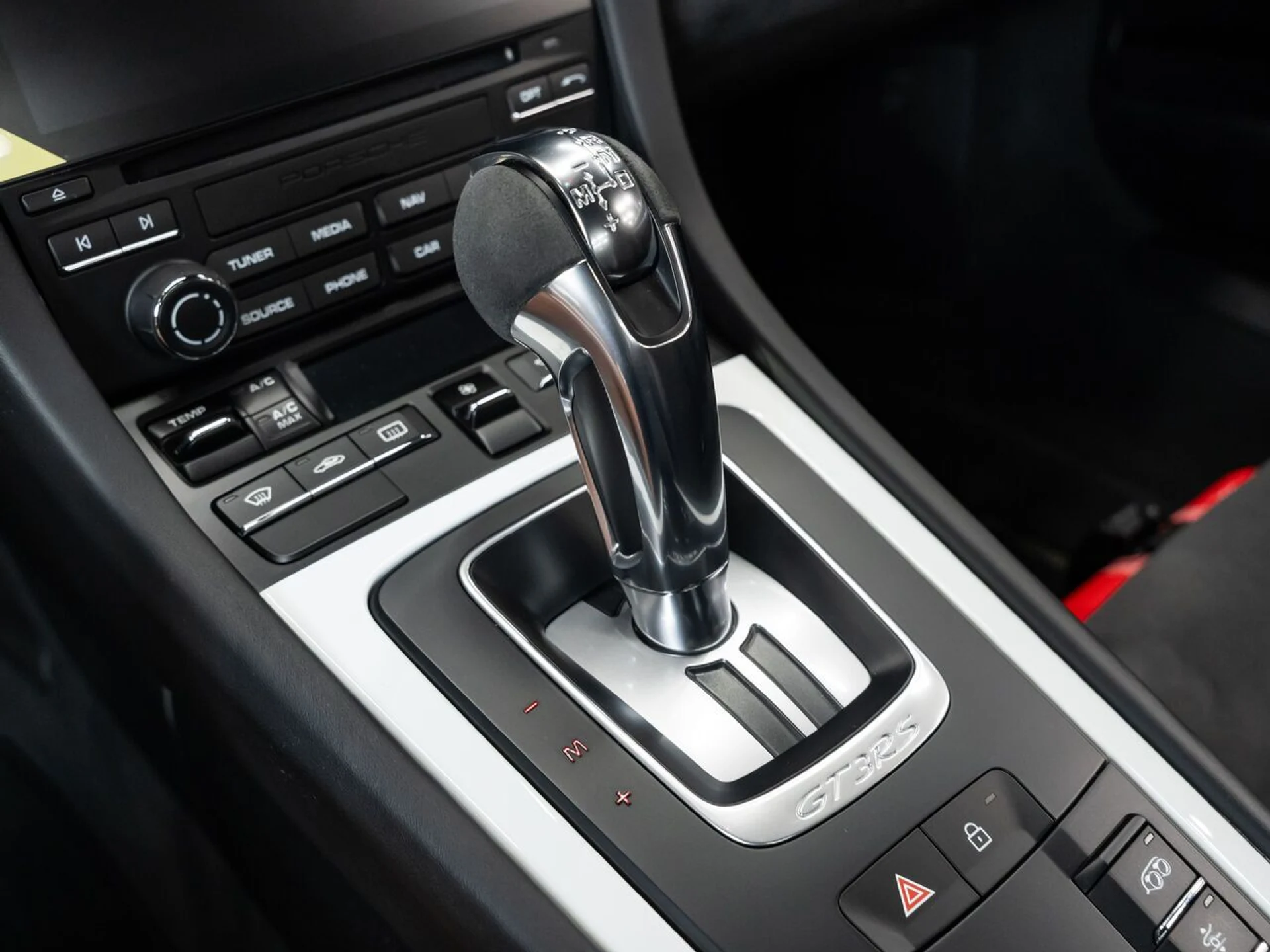 mph090_3376020689_porsche_911_2019_28ea3d87f5