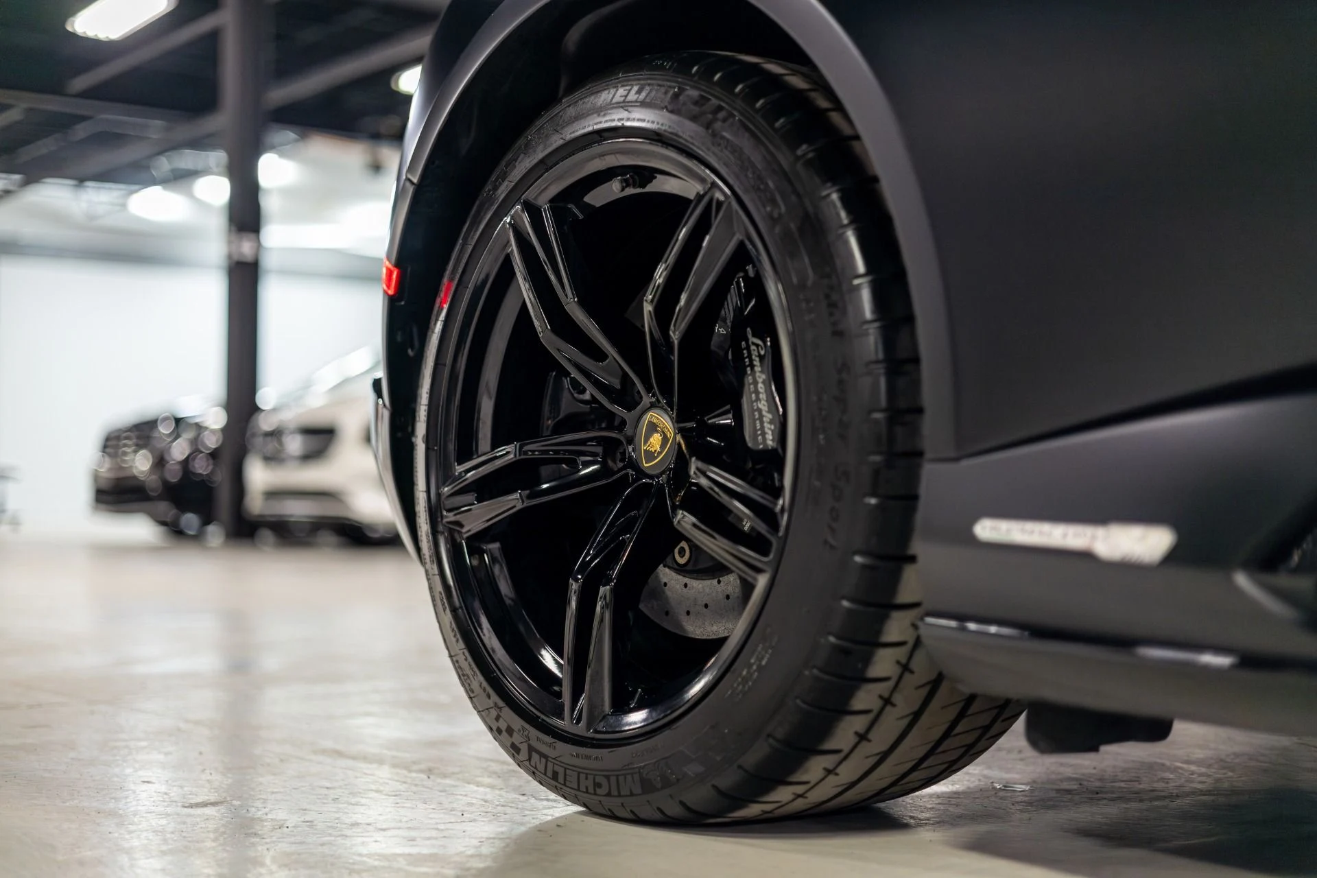 mph090_3507833214_Used_2021_Lamborghini_Huracan_EVO_EVO_Spyder_1780949077_c7d659828f