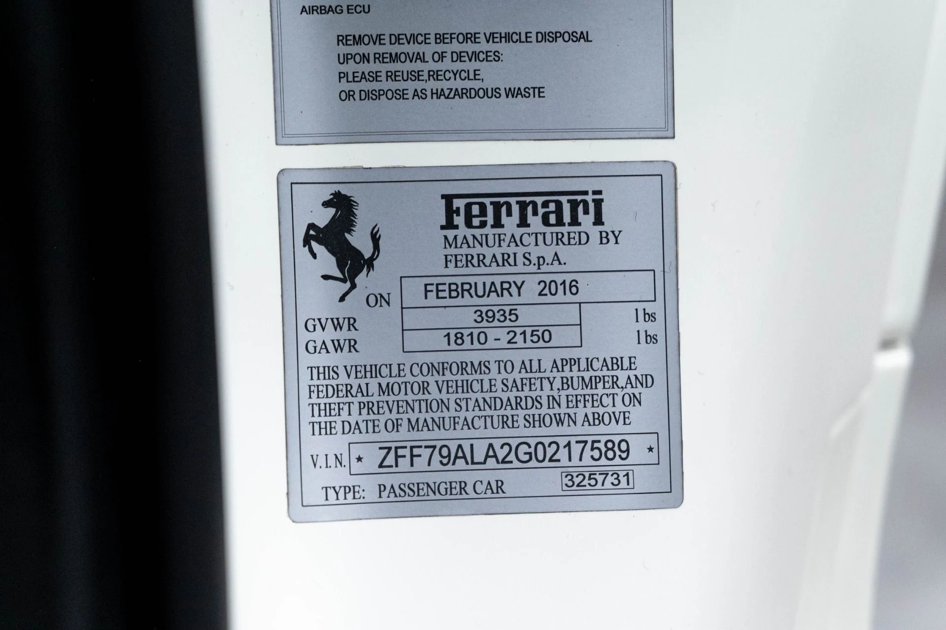 mph090_3568596938_Used_2016_Ferrari_488_GTB_1783363377_571d2d5711