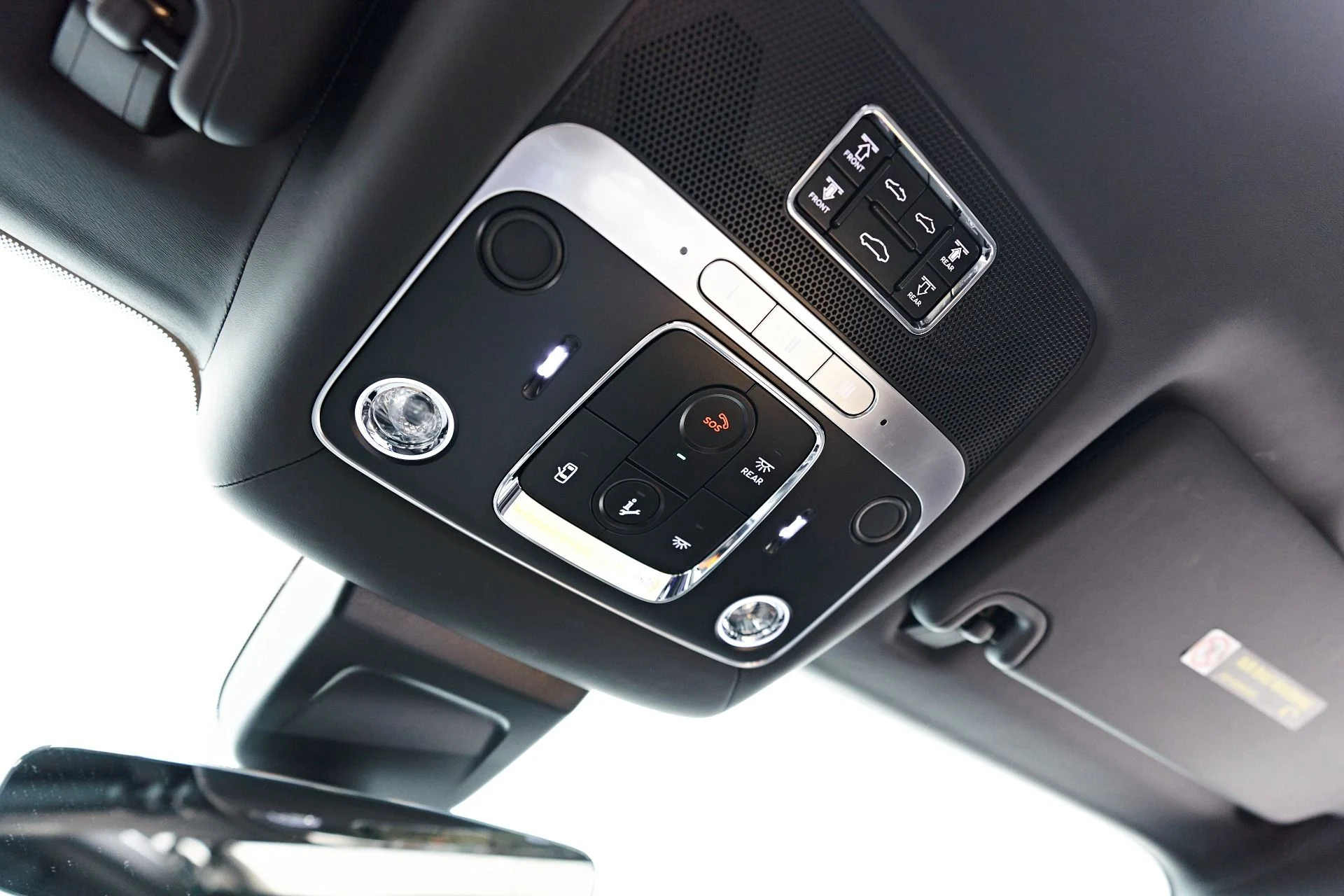 mph090_3617298591_Used_2020_Bentley_Flying_Spur_W12_1704854865_a72bba5feb