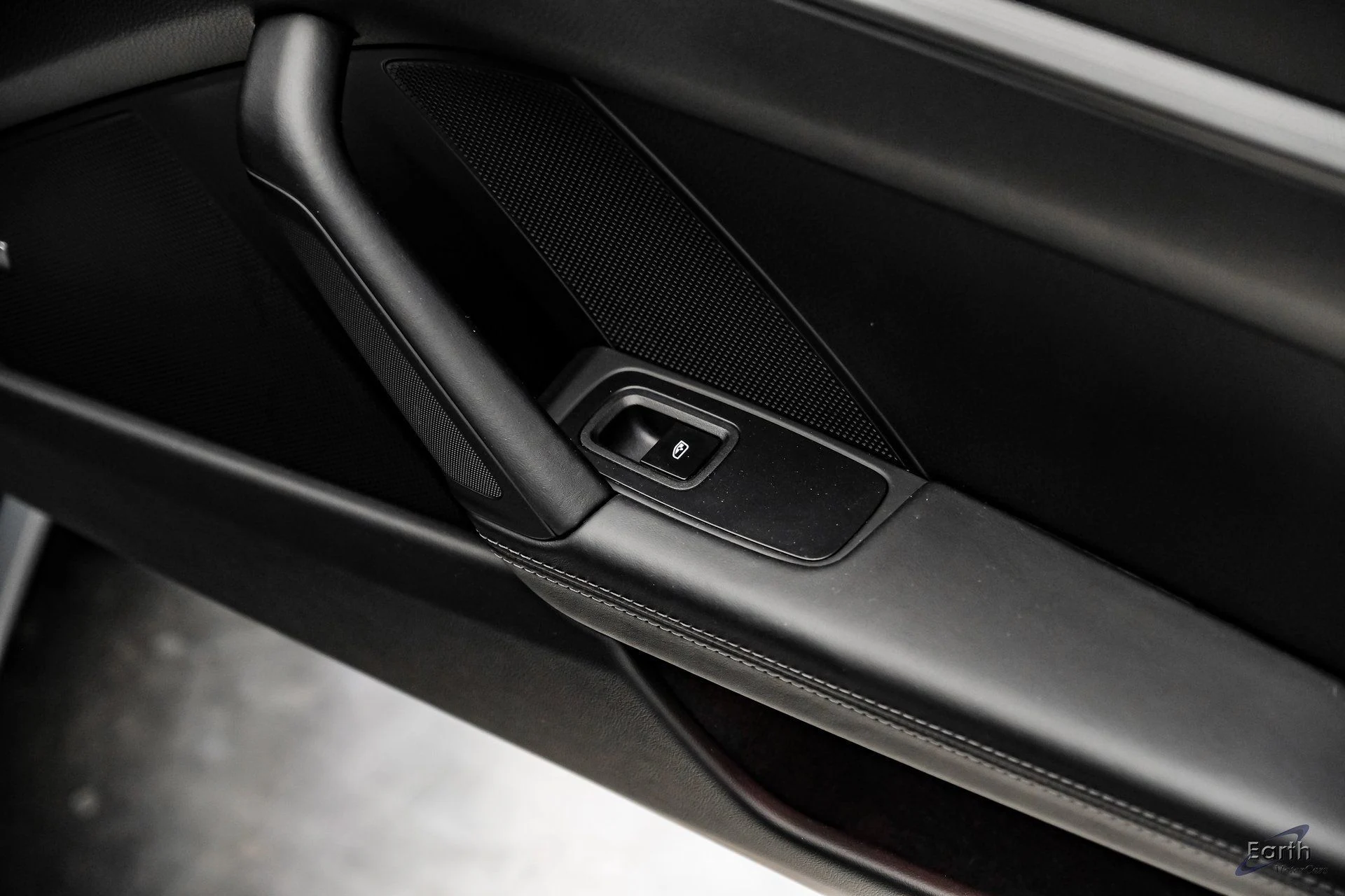 mph090_3825370464_a3b099bad8b2d1117697372838d20d58x_2435f77395