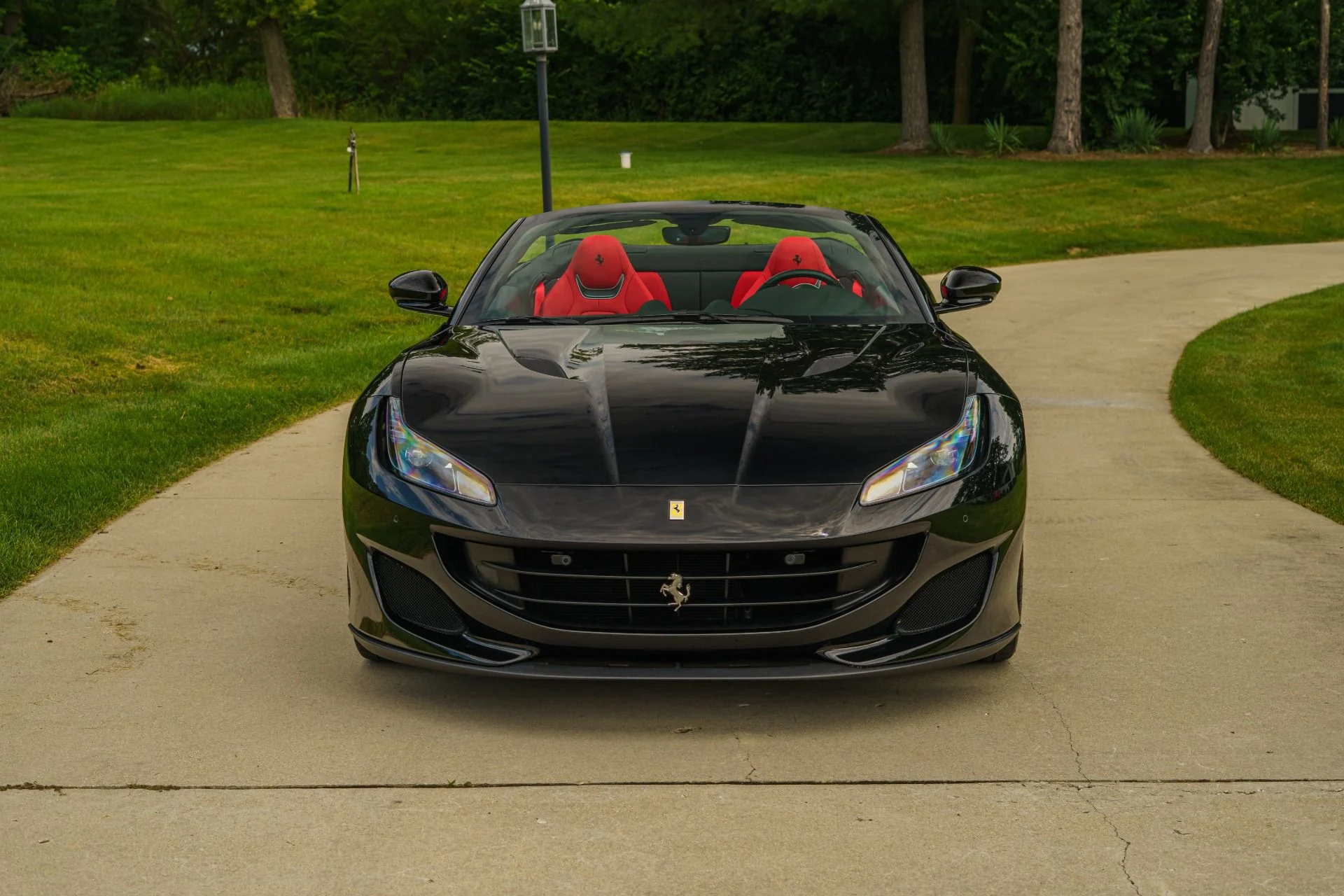 mph090_3870589120_Used_2019_Ferrari_Portofino_1783726040_11481f0726