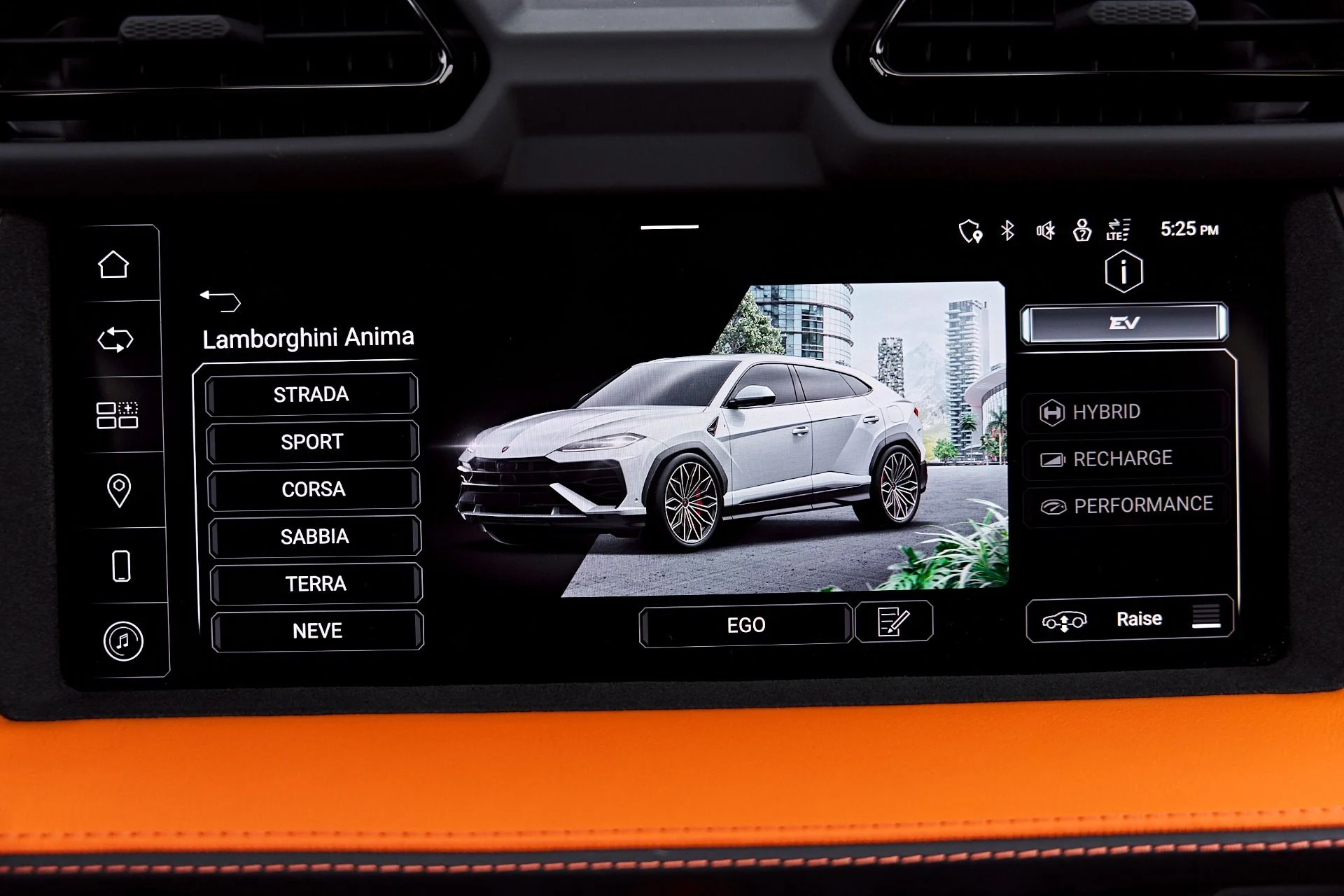 mph090_3934792631_Used_2025_Lamborghini_Urus_SE_1788282811_2fa3a469d7