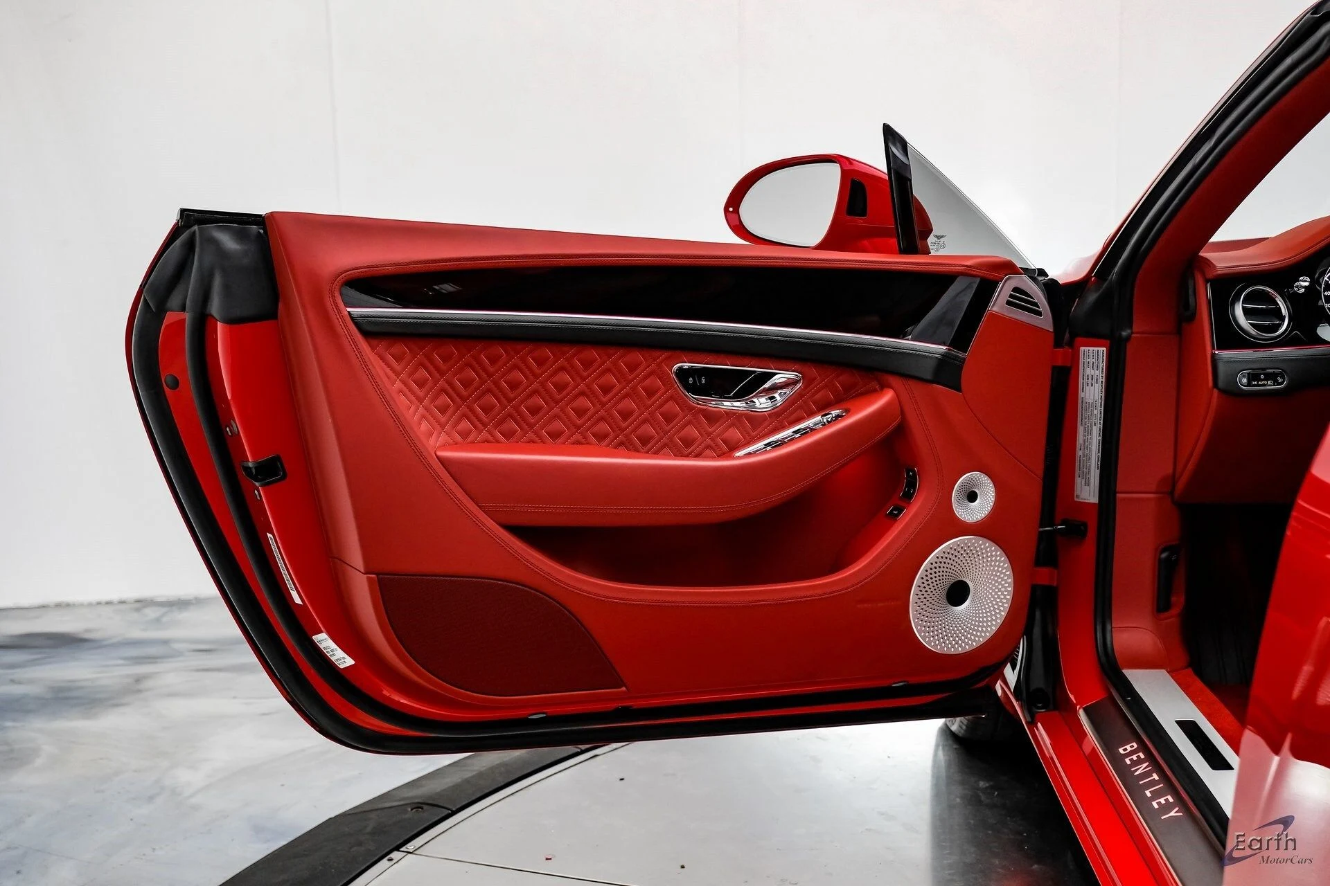 mph090_4088436766_35da651a9c2c146680c77203282b4f98x_04f48a0883