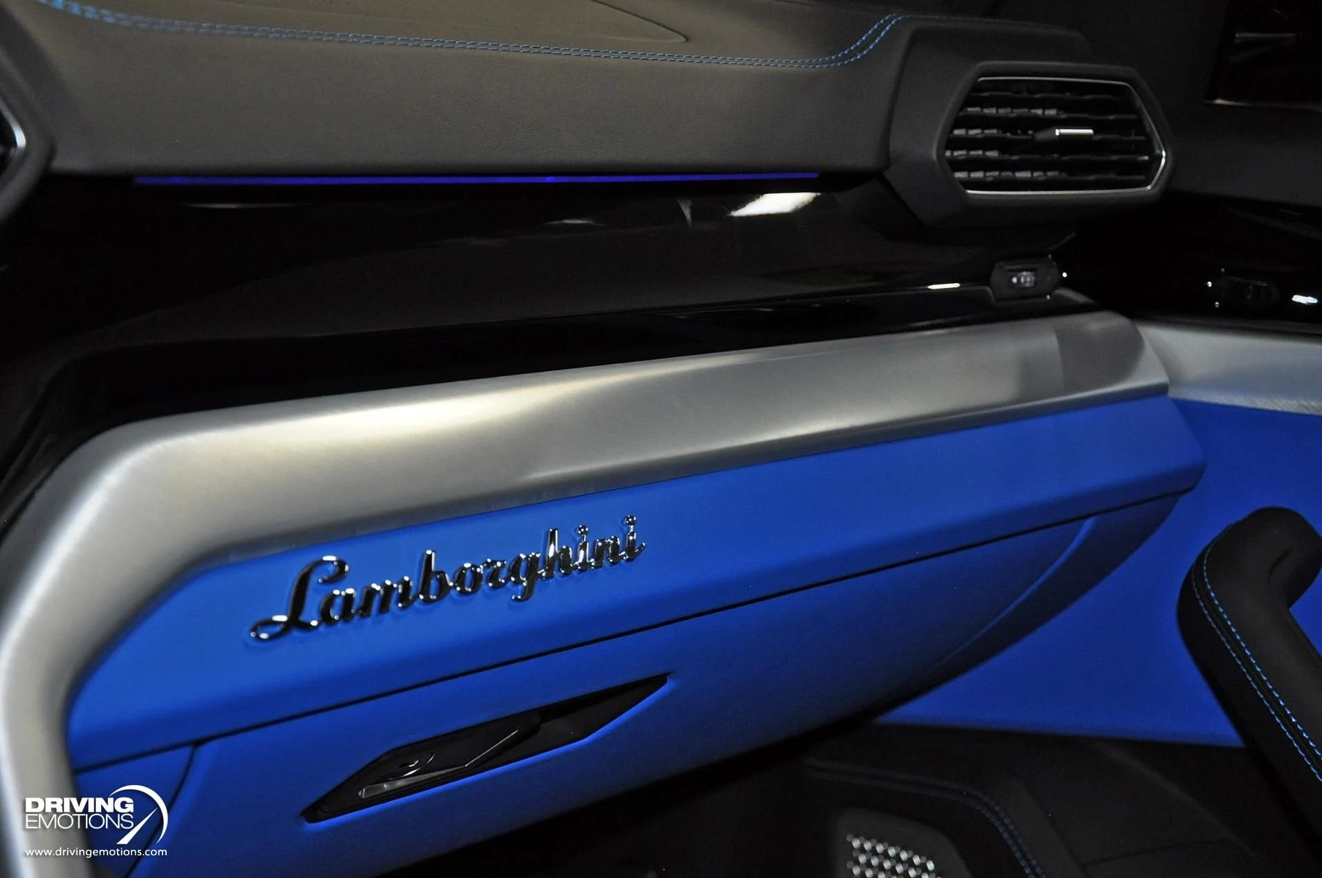 mph090_4145985426_801_p91_l_fbc042d00e