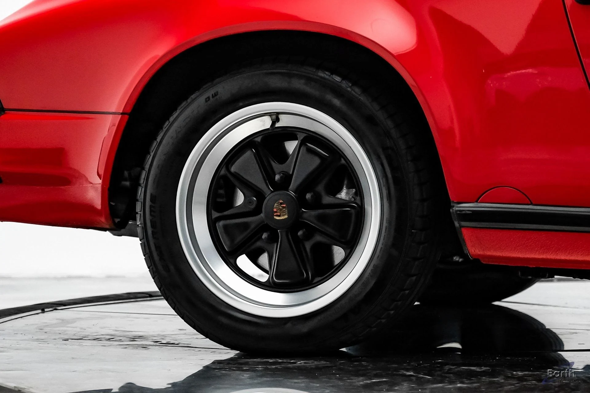 mph090_4220332614_56122b95923df3012f007109b390d8afx_cb76de4305