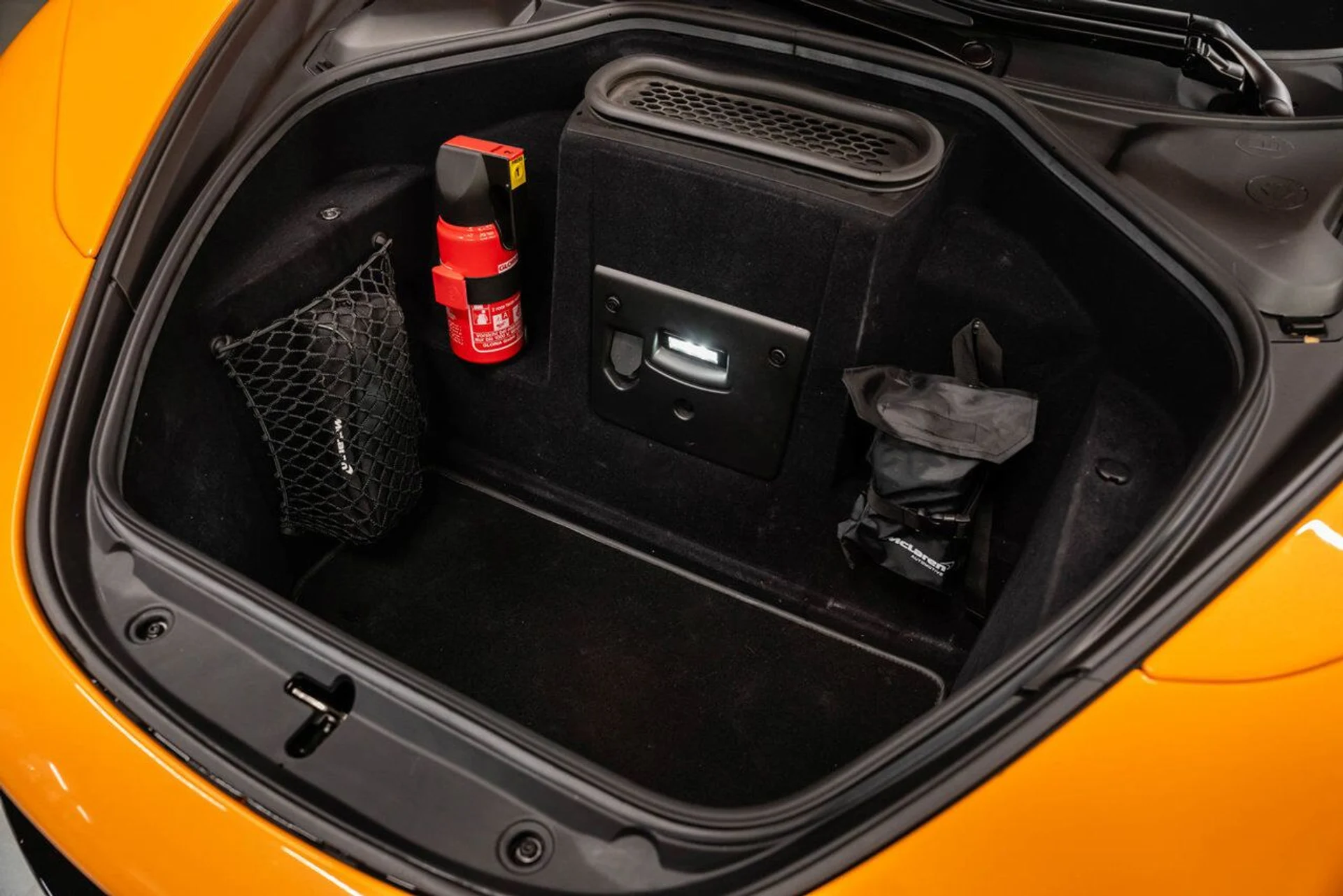 mph090_846674864_mclaren_765lt_2021_d6f4bd7de0