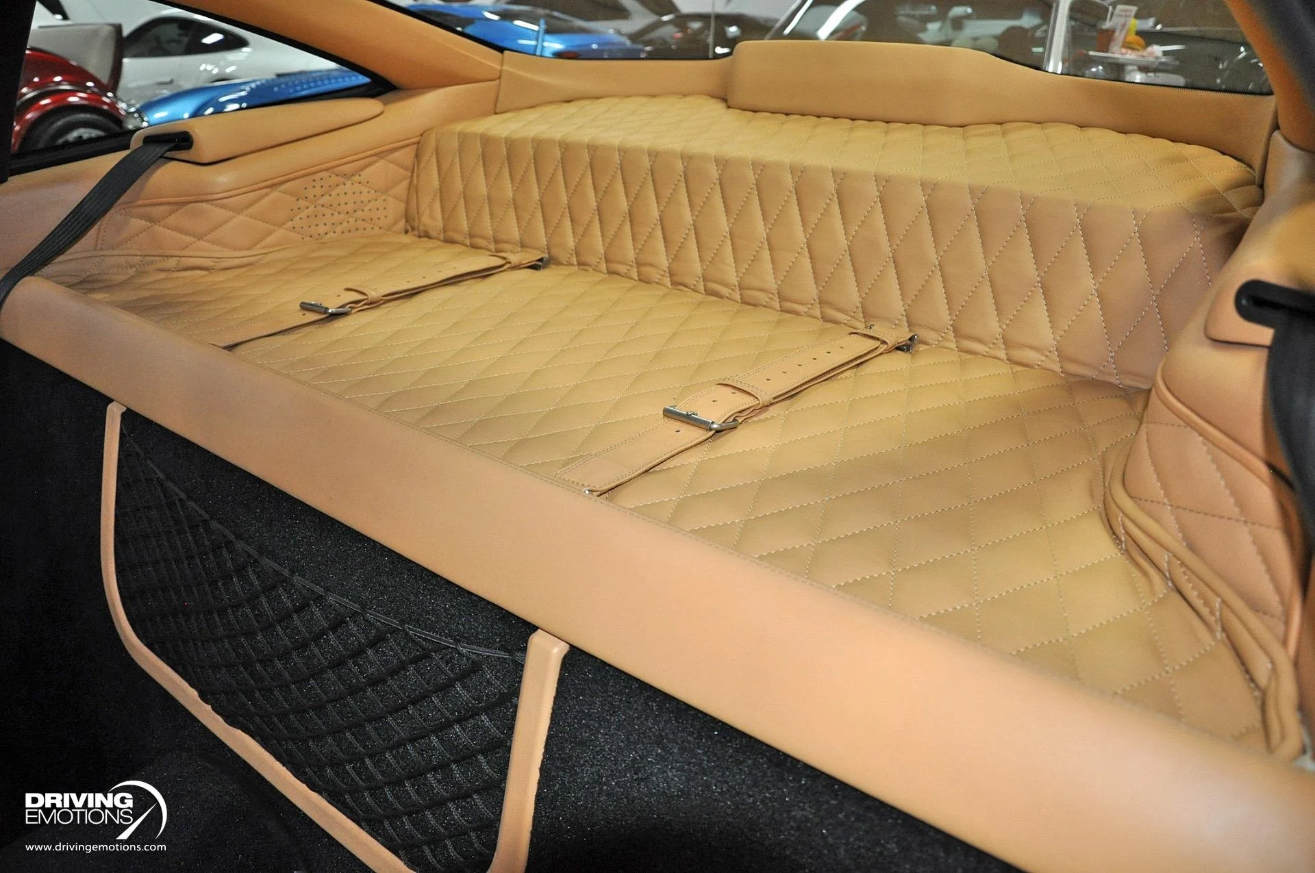 mph091_1092512673_284_p92_l_db9b67f436