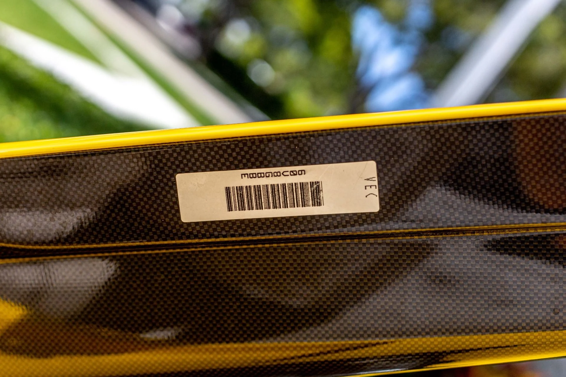 mph091_1340866991_Used_2001_Lamborghini_Diablo_VT_IMMACULATE_CONDITION_W_EXTENSIVE_CARBON_19_K_SERVICE_PERFORMED_1659125271_71a930e784