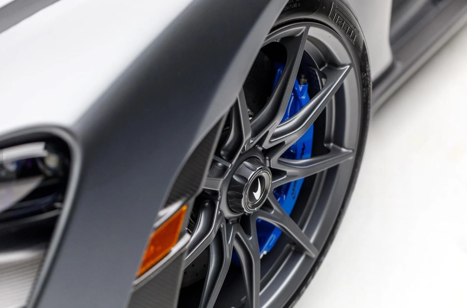 mph091_1697996803_12200_p92_l_61781b3514