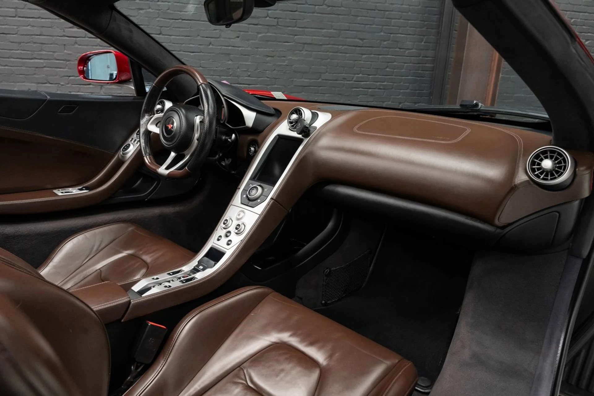 mph091_2048309987_mclaren_mp4_12c_2014_37e10b3f04