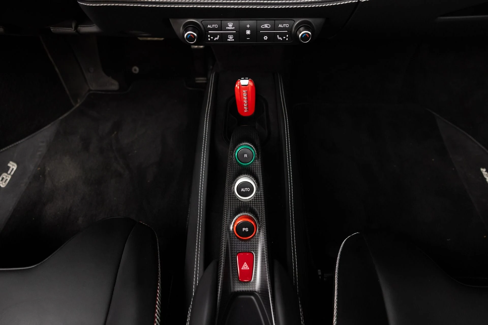 mph091_2165669793_Used_2022_Ferrari_F8_Spider_1789581635_bf92a43681
