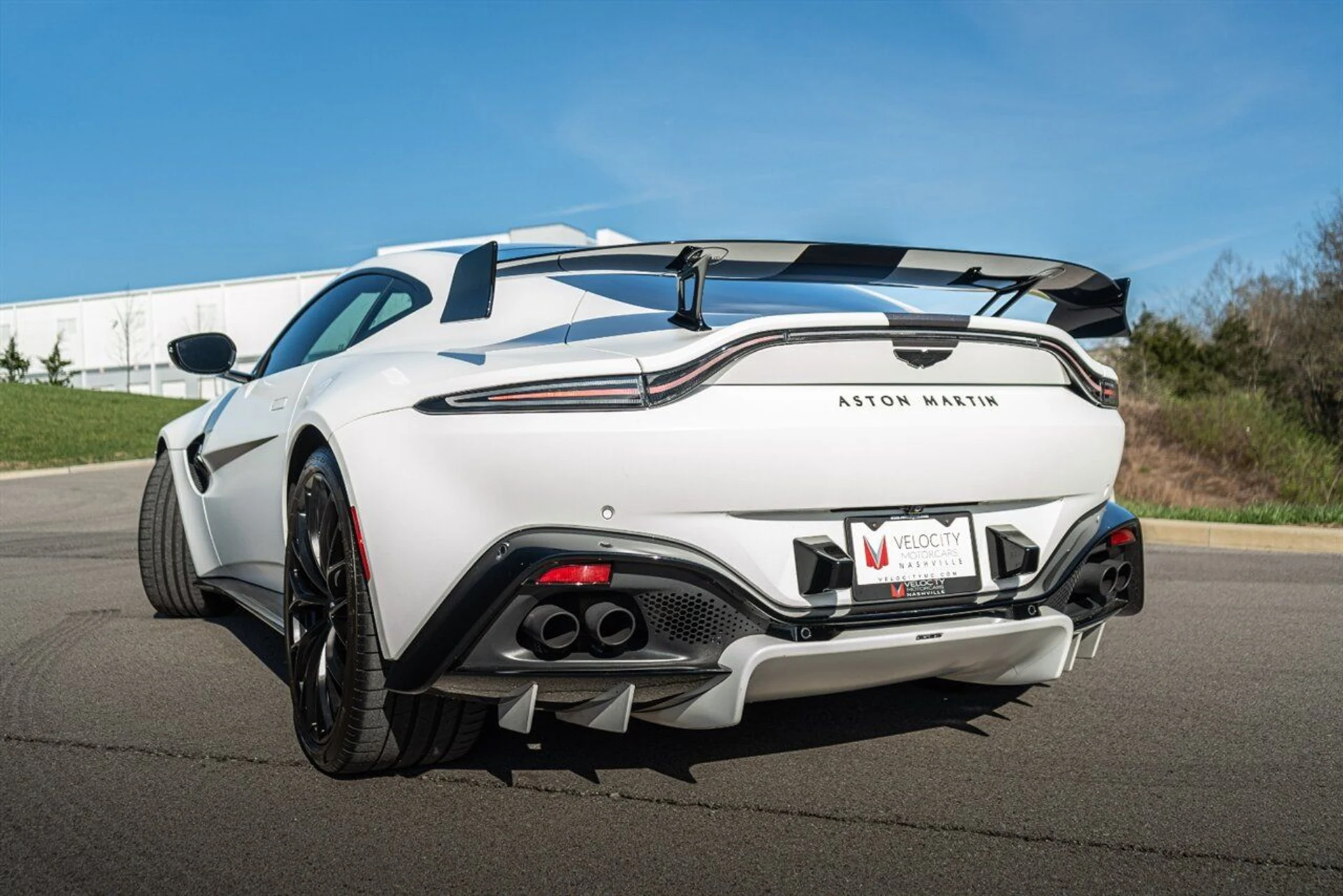 mph091_223568812_06ad107ce6_1280_614a9e9805