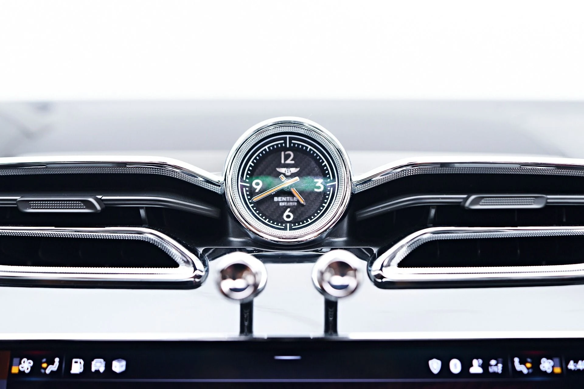 mph091_2415765113_Used_2021_Bentley_Bentayga_Speed_1752368507_37510a57db