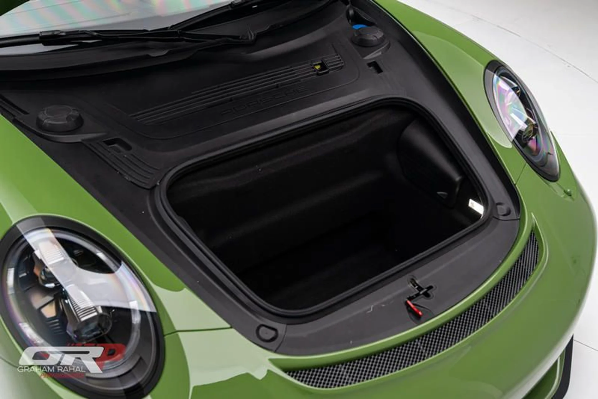 mph091_2531417197_D7_B4_F058_842_C_4454_83_F3_3_A0410746_F9_B_7c4d17382a