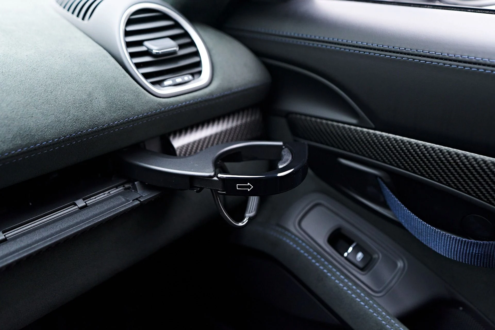 mph091_2651742014_Used_2025_Porsche_718_Cayman_GT_4_RS_1754674090_082a8c338b