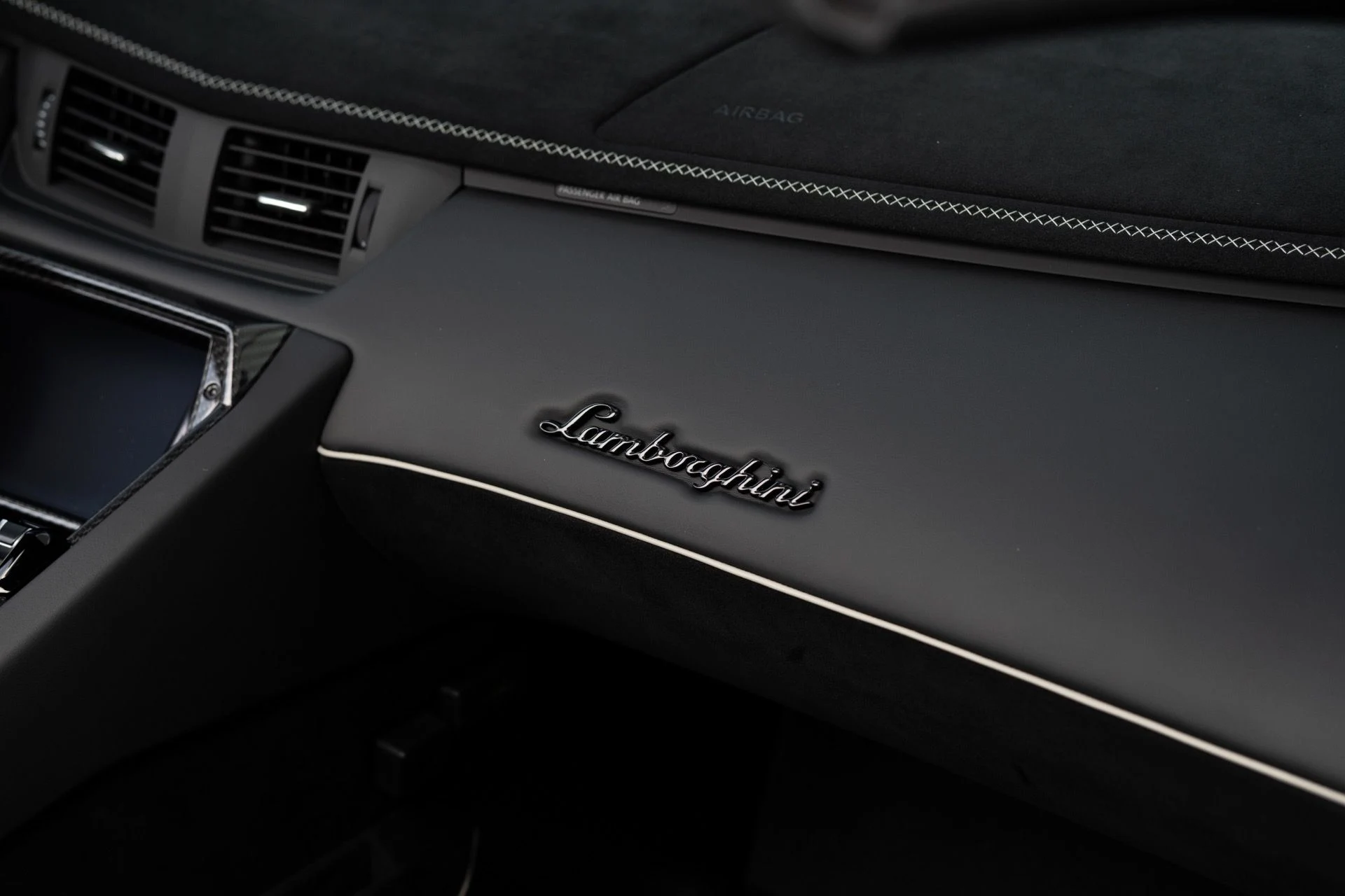 mph091_287970627_Used_2020_Lamborghini_Aventador_LP_770_4_SVJ_Roadster_1766609736_cc0bb2e549