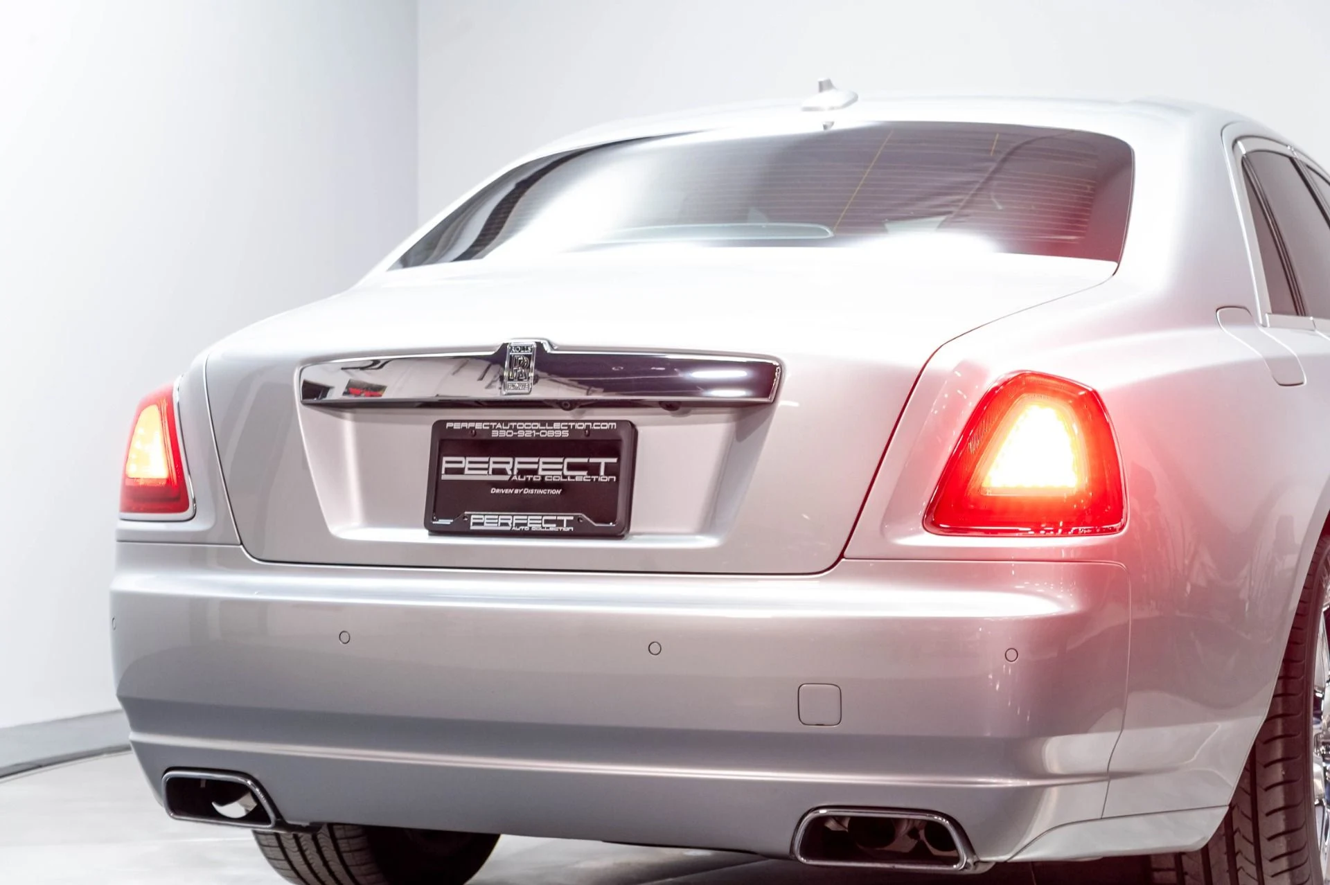 mph091_2923916795_Used_2012_Rolls_Royce_Ghost_1778014944_fe3dc569b3