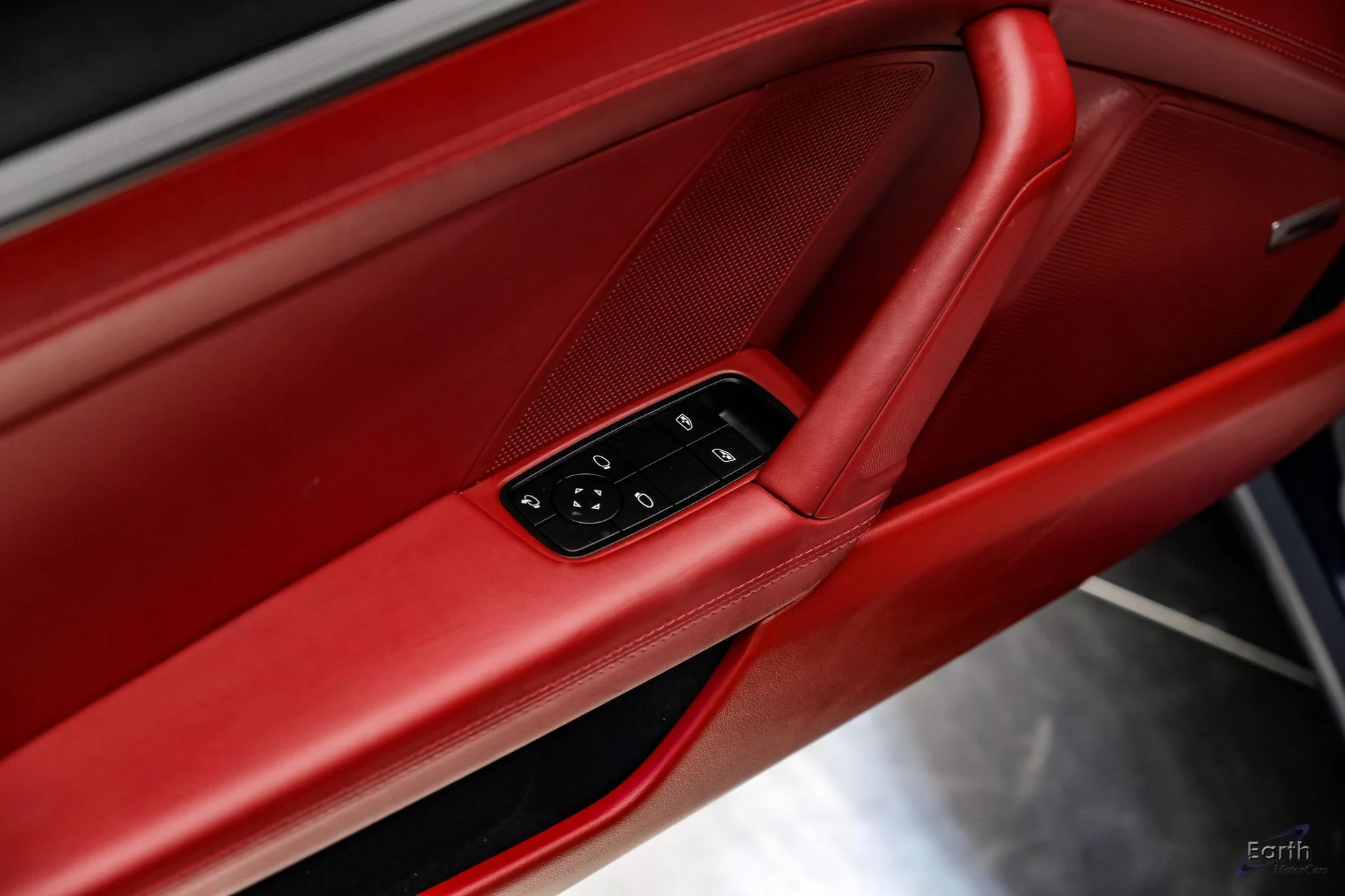 mph091_3087809550_8cc84671f373b5209c4cef30ec0df452x_f2b8f9ea19