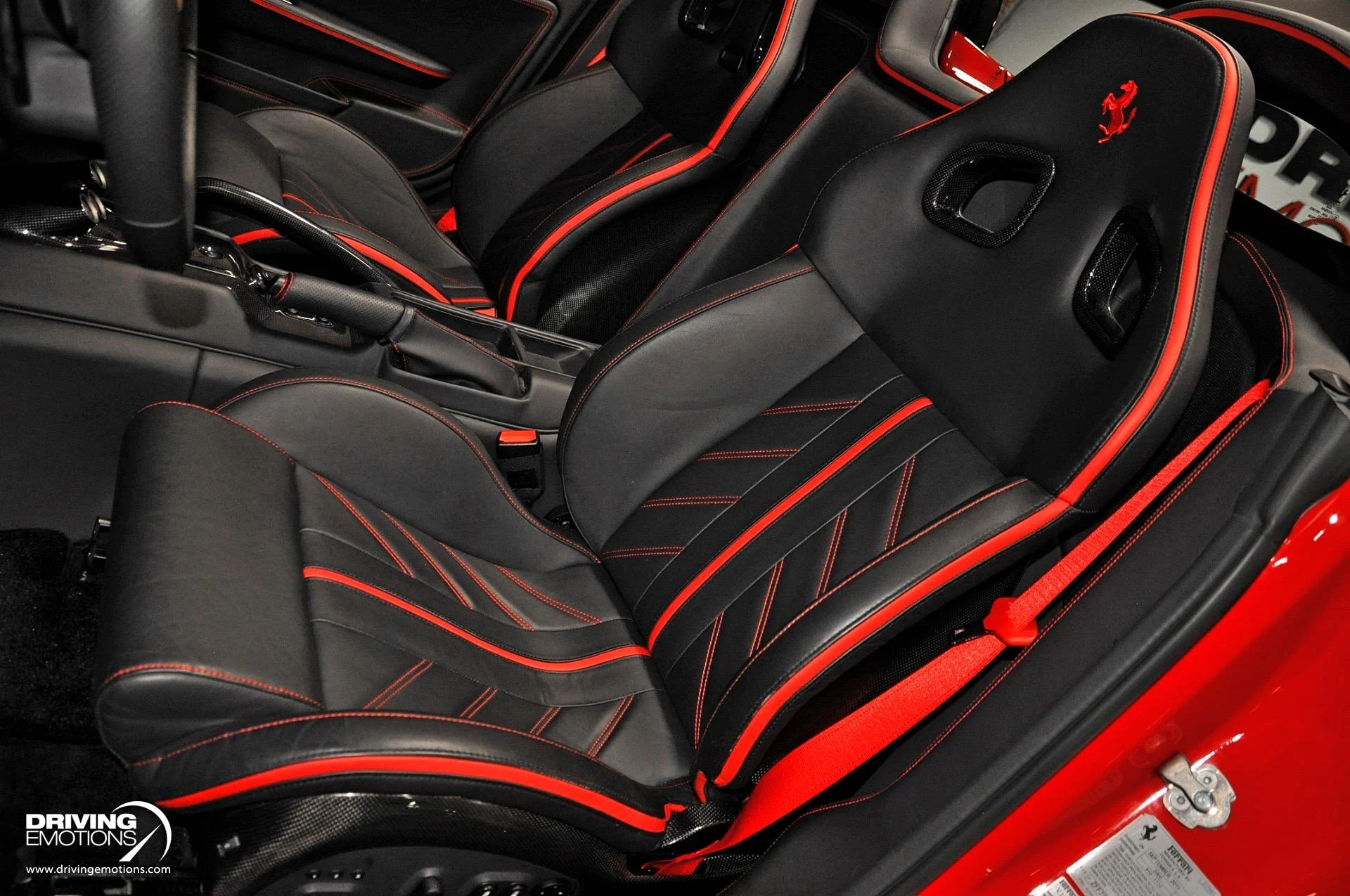 mph091_3097440057_438_p92_l_3377c825e4