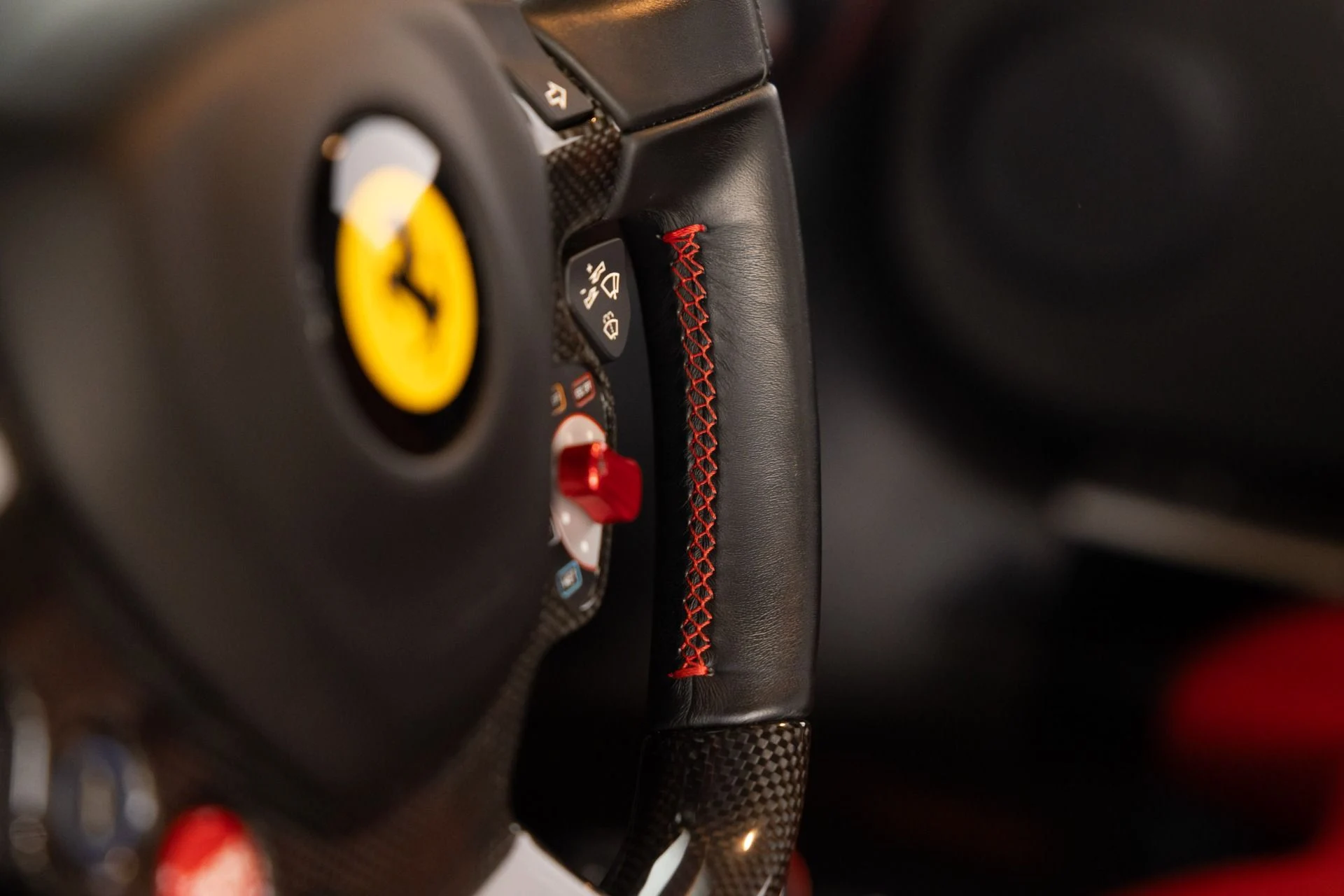 mph091_3369019044_Used_2014_Ferrari_458_Speciale_1786637944_5d88d25e5a