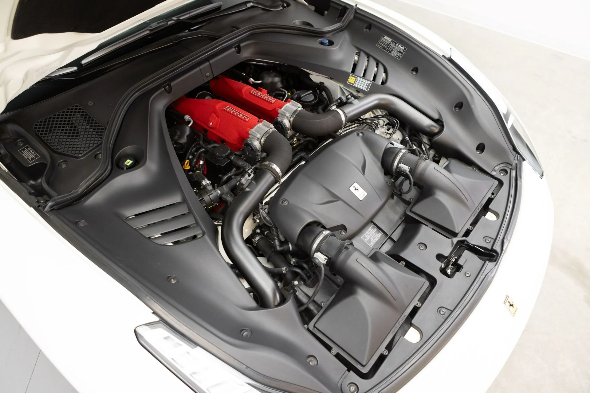 mph091_3802740895_Used_2016_Ferrari_California_T_1772654229_c5fbb36886