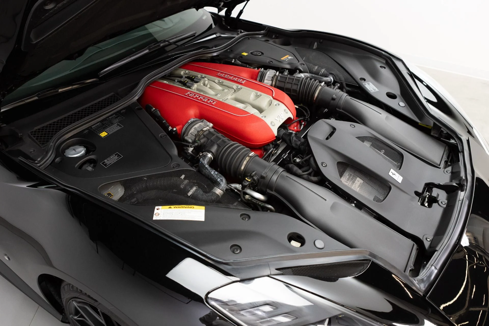 mph091_3911014602_Used_2021_Ferrari_812_GTS_1778696353_018d60fcd7