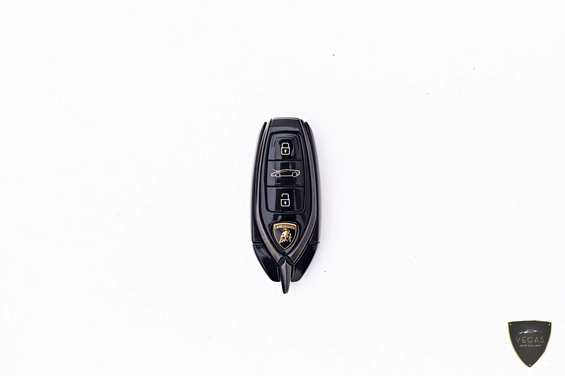 mph091_3939432511_Used_2026_Lamborghini_Temerario_Base_1783474313_35285b13b8